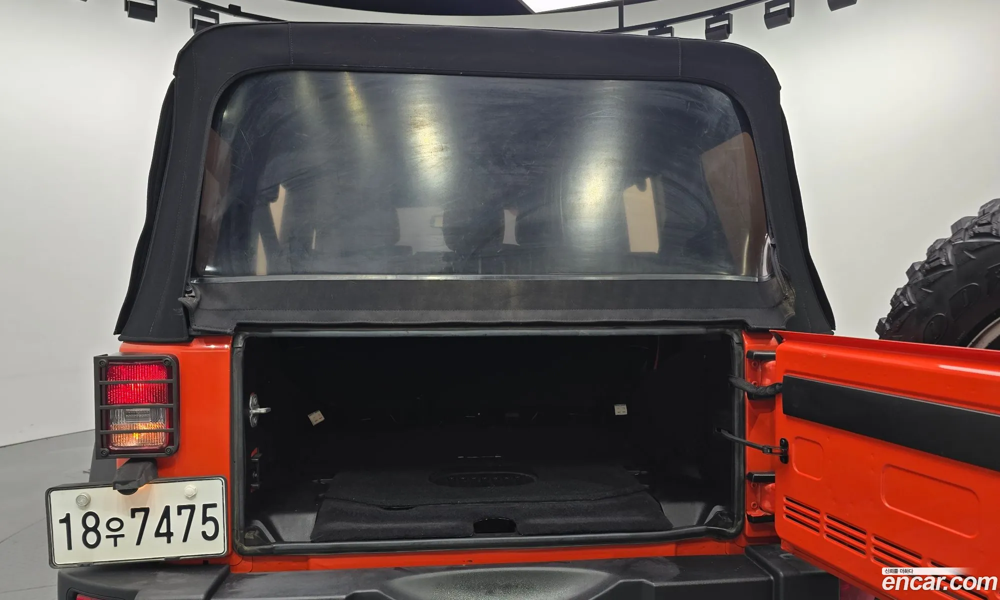 Jeep Wrangler 2015 1C4HJWF5XFL599289 — 2