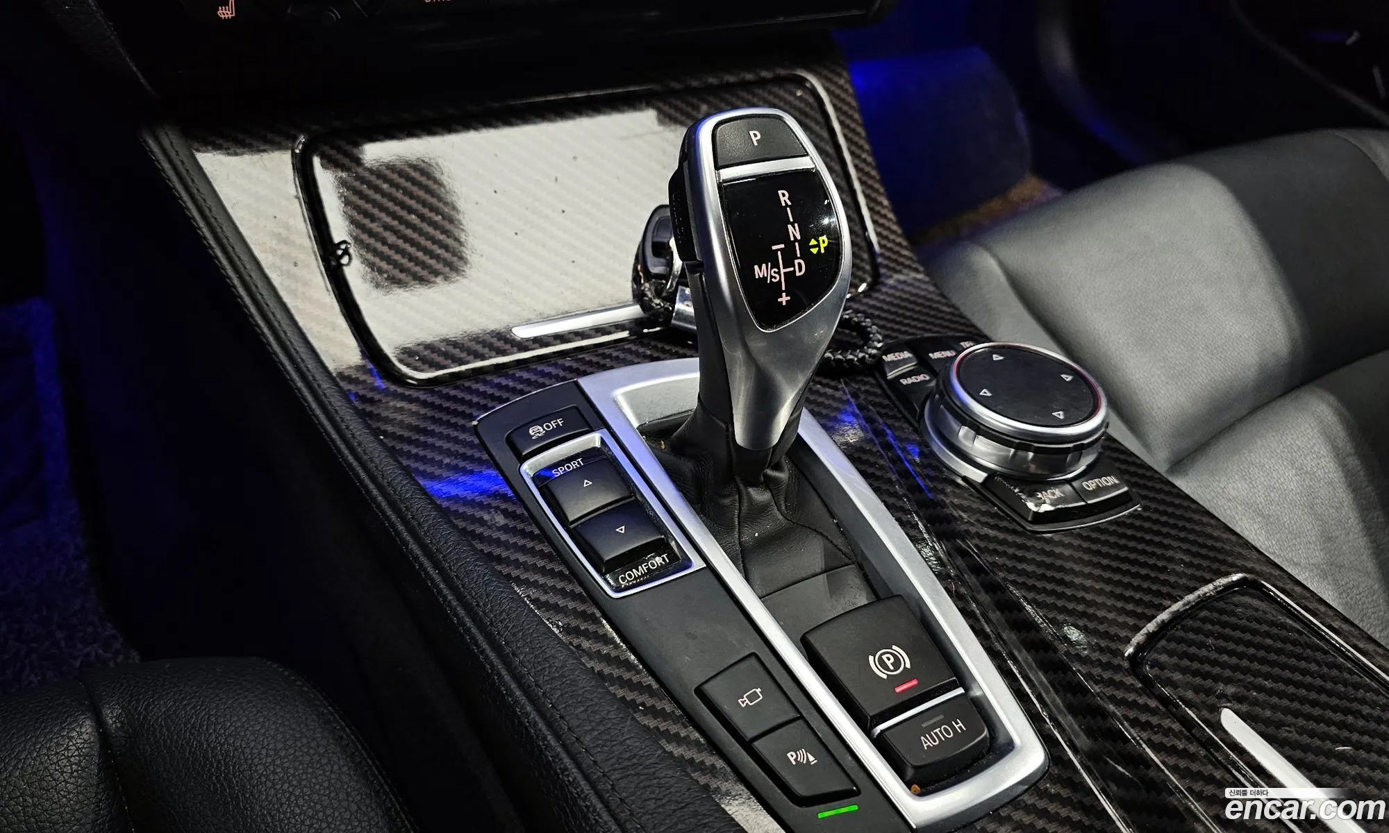 BMW 5 Series 2016 WBA5A5105GG179729 — 5