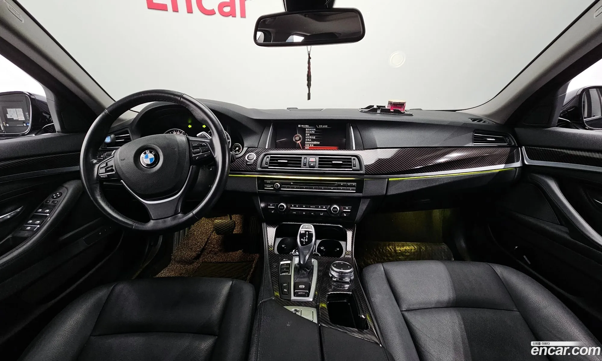 BMW 5 Series 2016 WBA5A5105GG179729 — 17