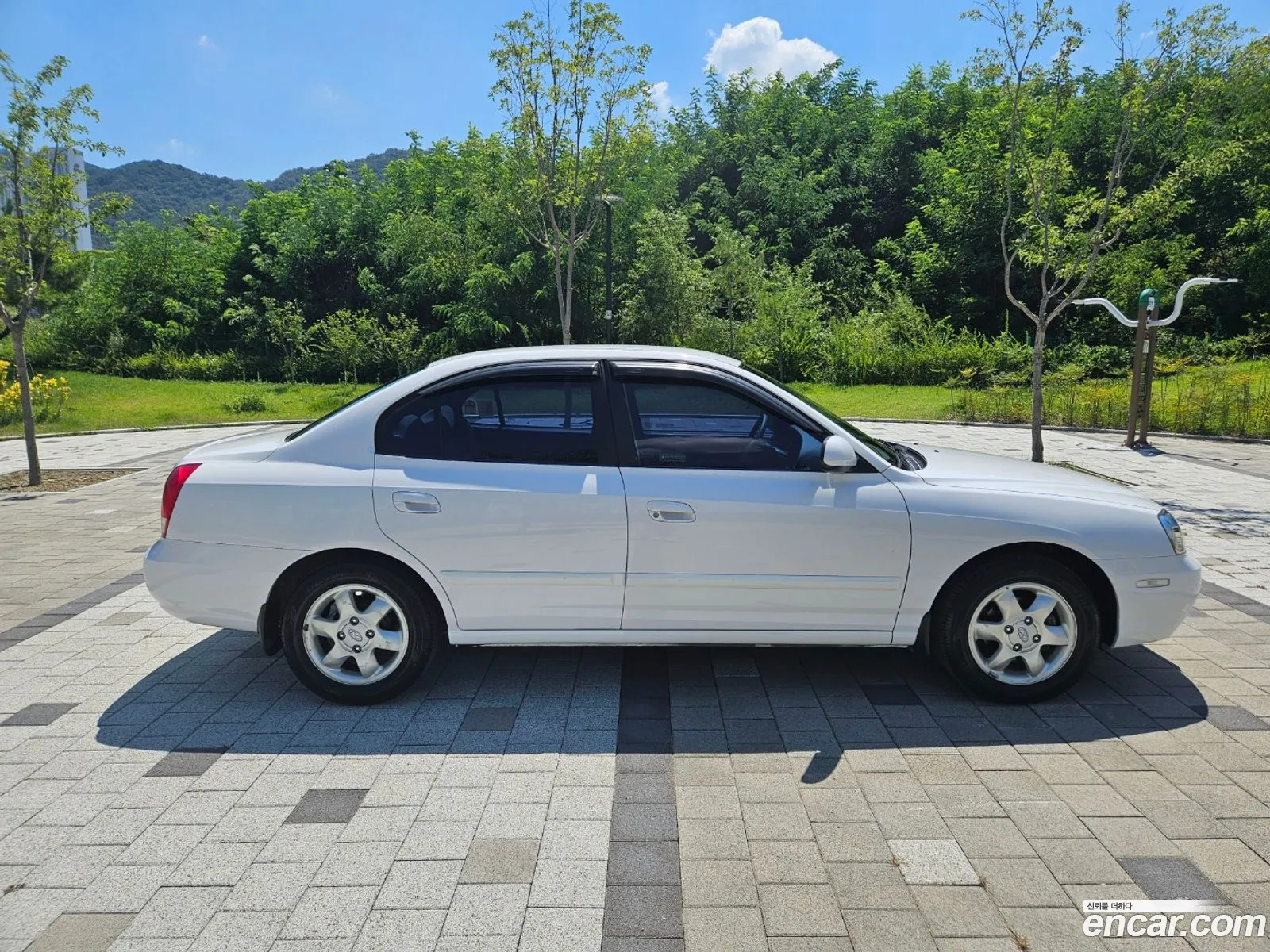 Hyundai Elantra XD 2002 — 10