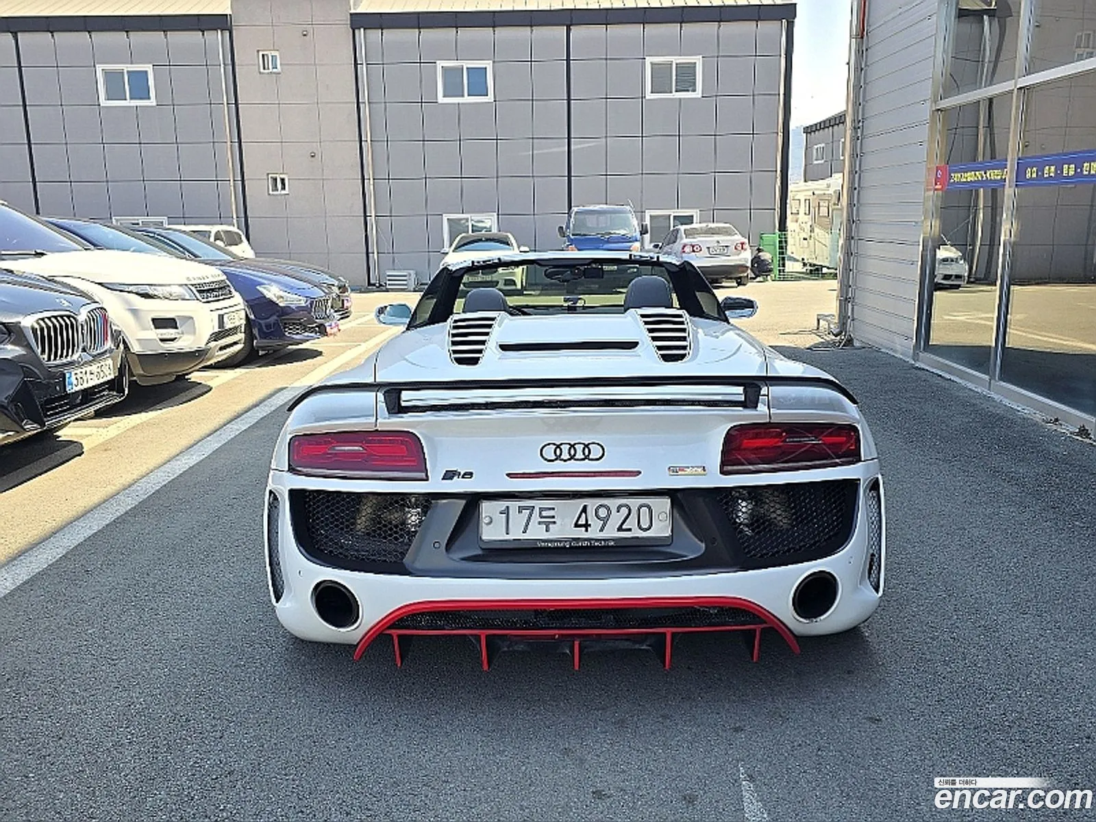 Audi R8 2015 — 11