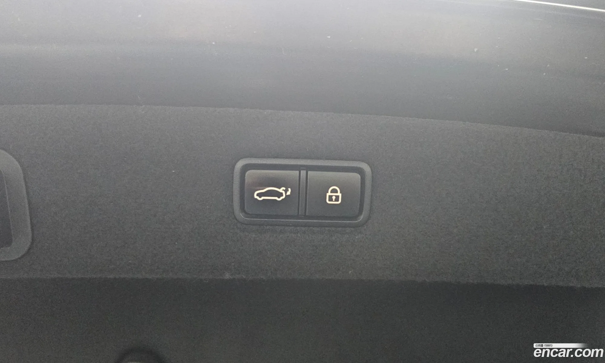 Genesis EQ900 2016 — 11