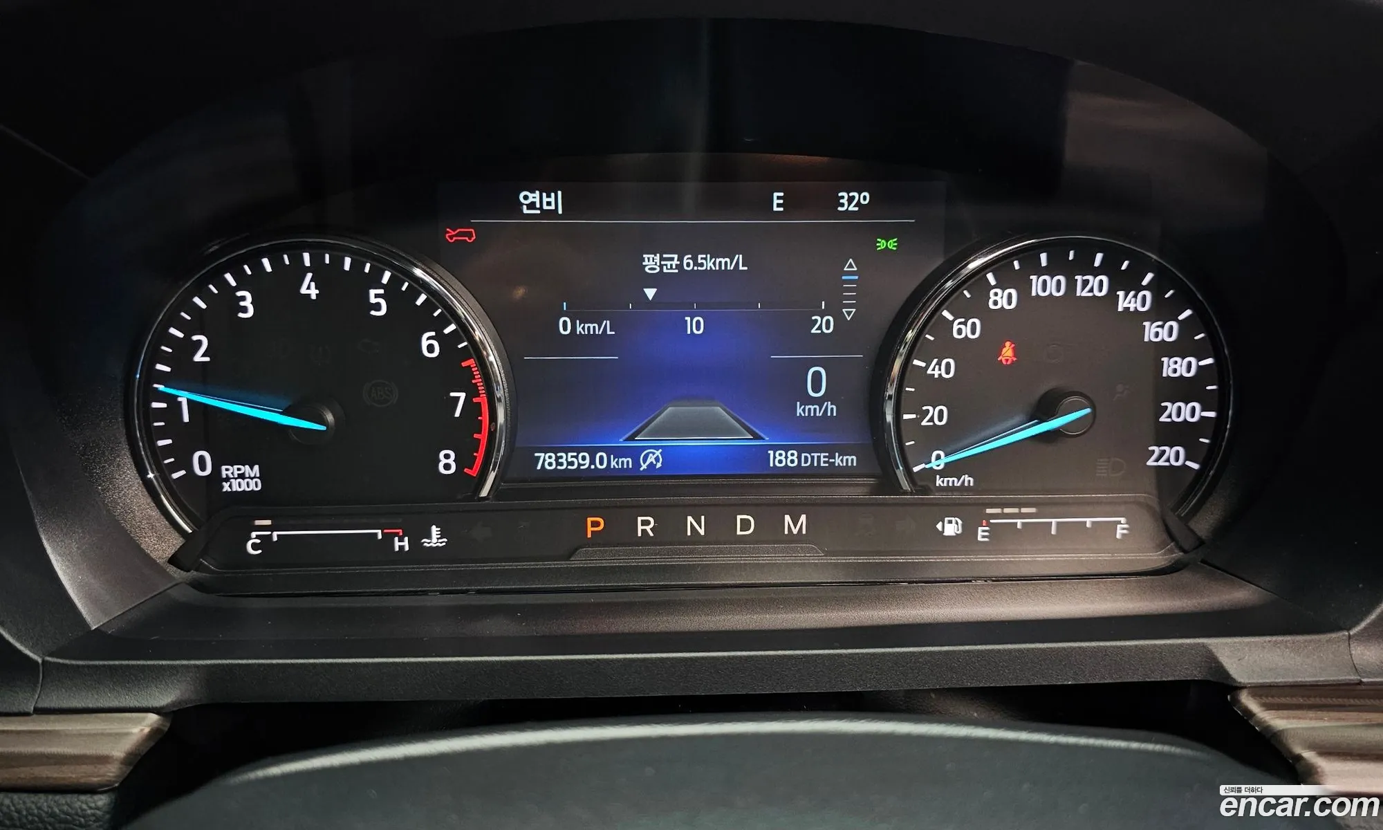 Ford Explorer 6th Gen 2020 1FMSK8FH4LGC17444 — 18