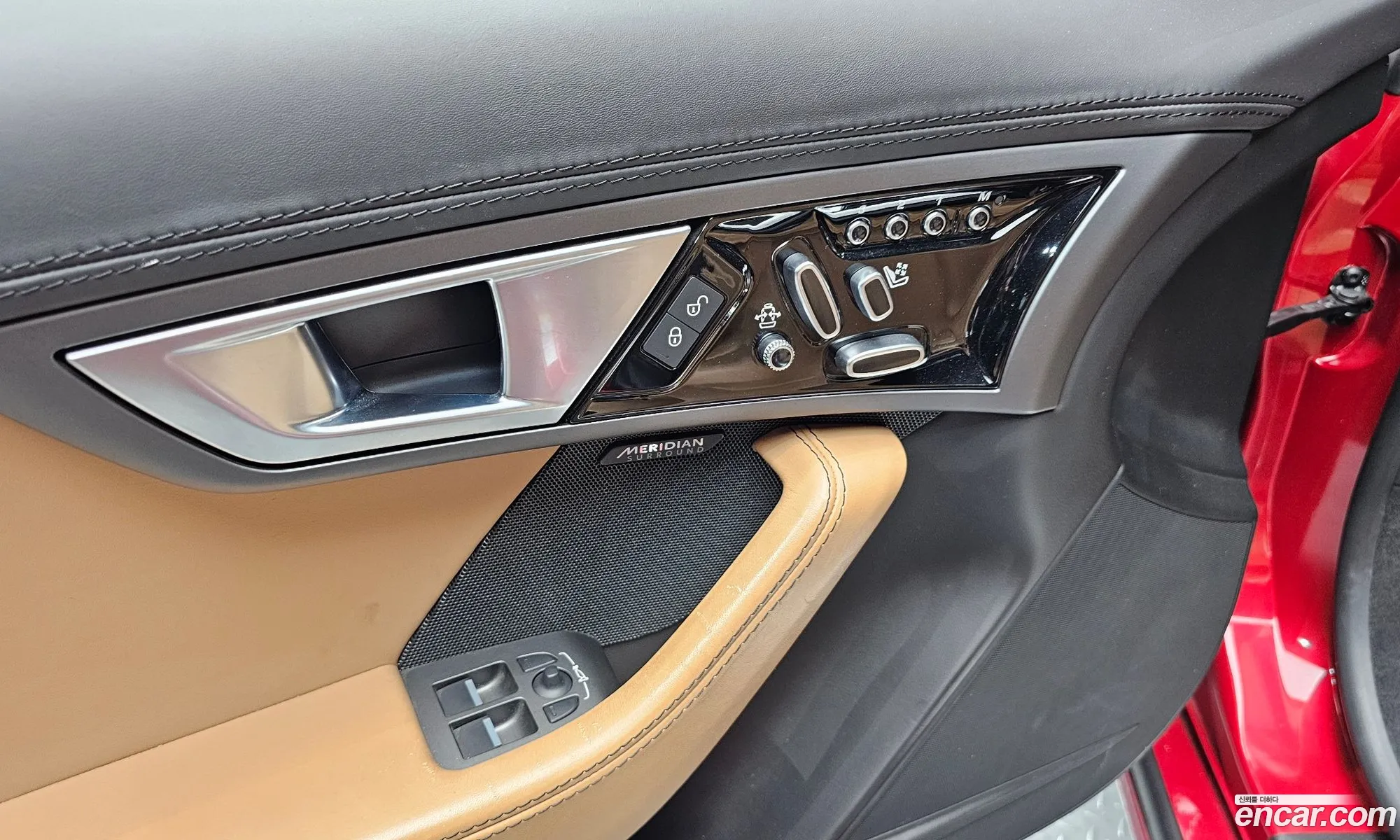 Jaguar F-Type 2016 SAJAJ65V4H8K43527 — 11