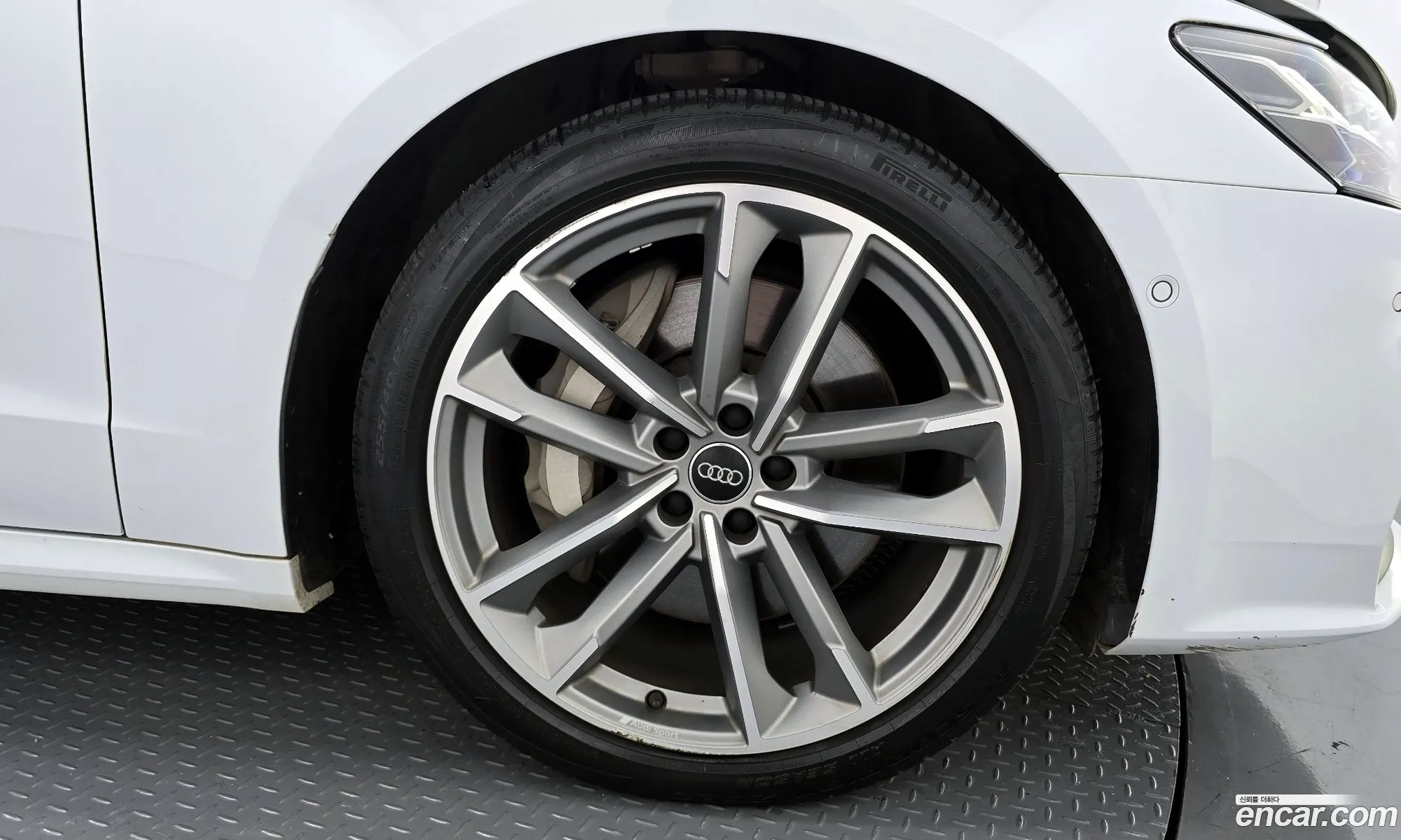 Audi A7 2020 WAUZZZF28LN050790 — 20