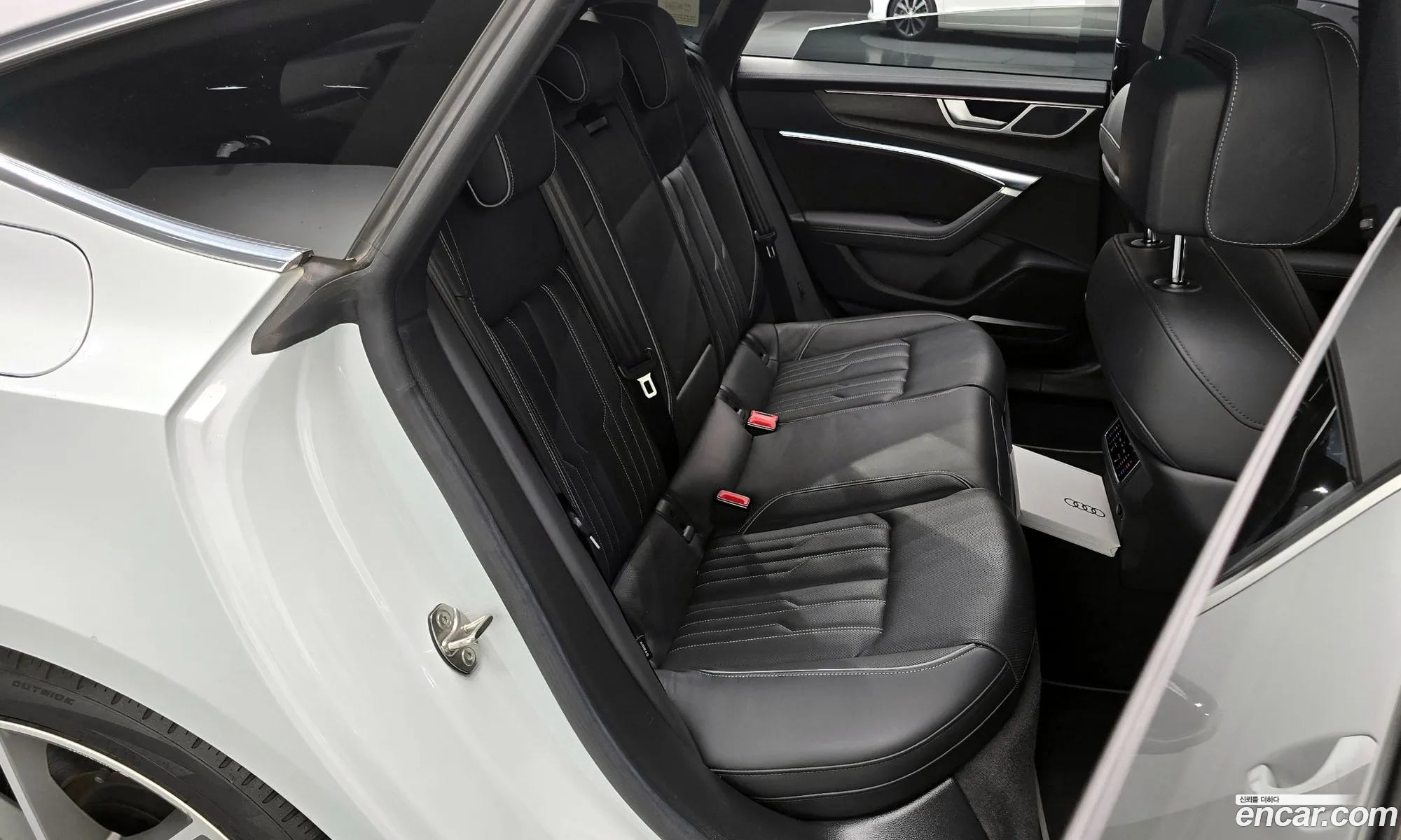 Audi A7 2020 WAUZZZF28LN050790 — 15