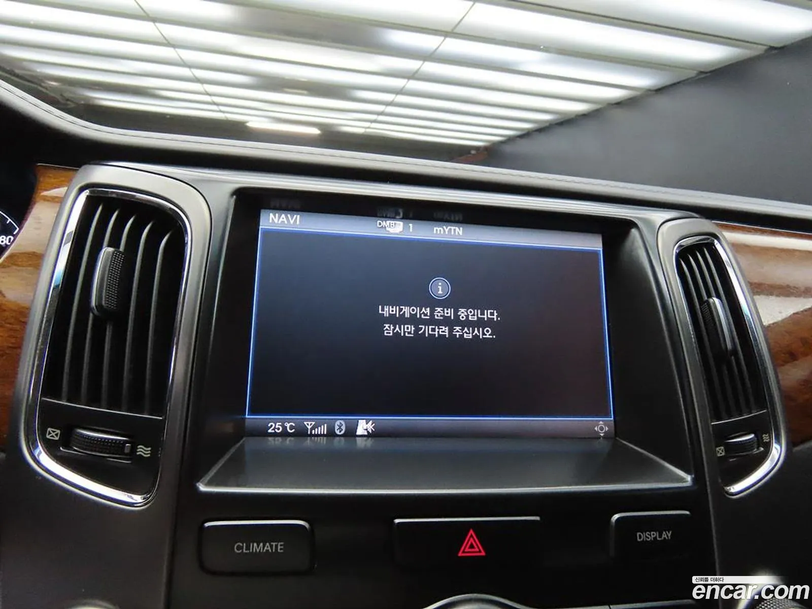 Hyundai Equus 2009 — 13