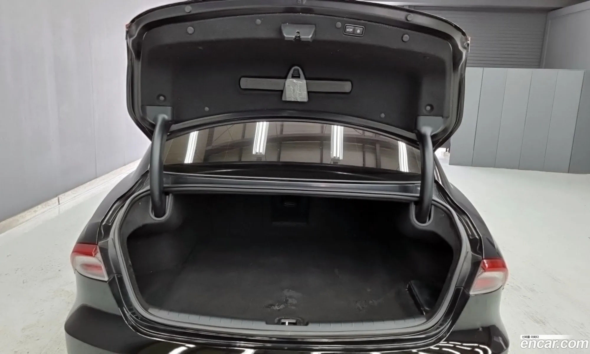 Hyundai Grandeur IG 2020 — 20