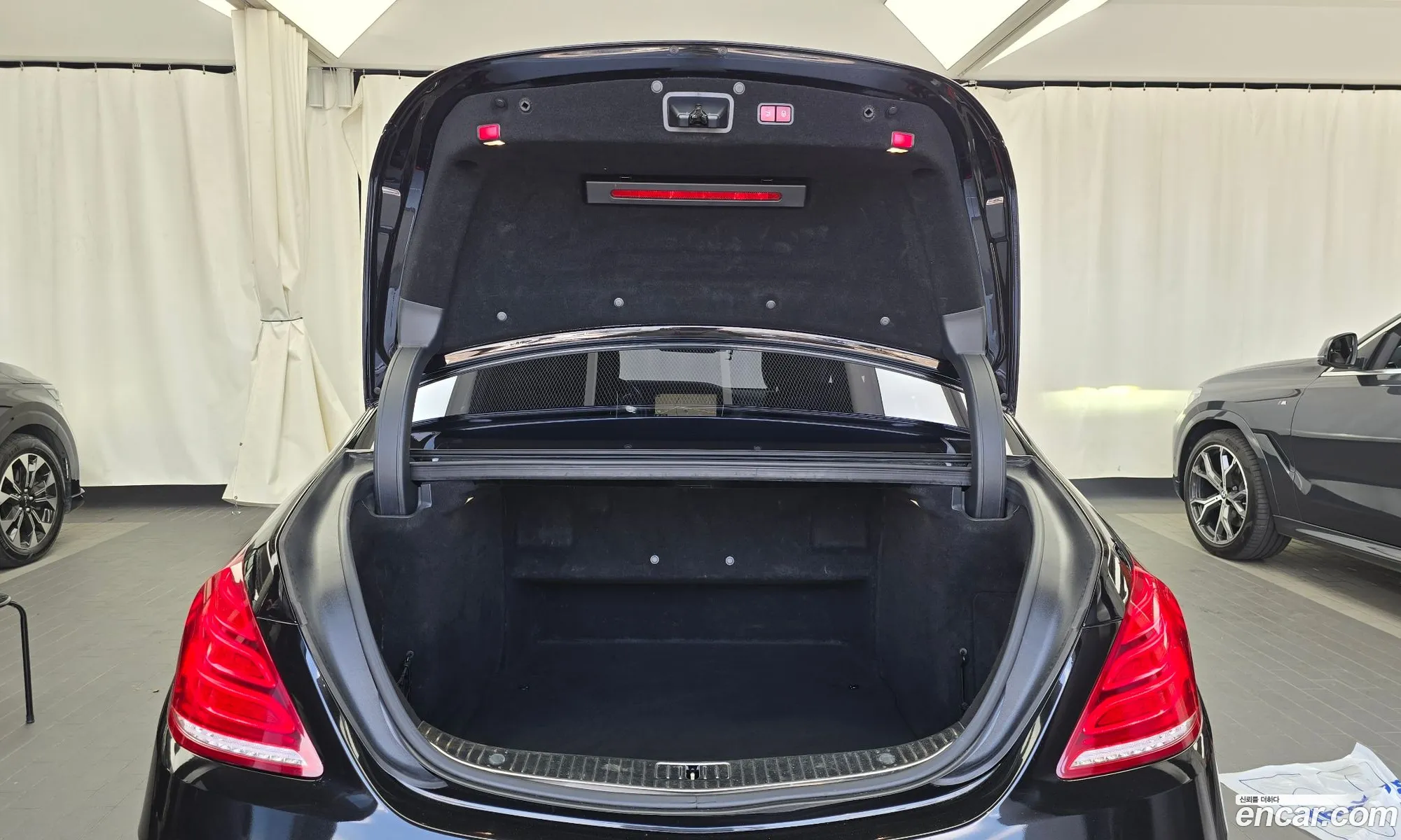 Mercedes-Benz S-Class W222 2015 WDDUG8CB4FA182979 — 2