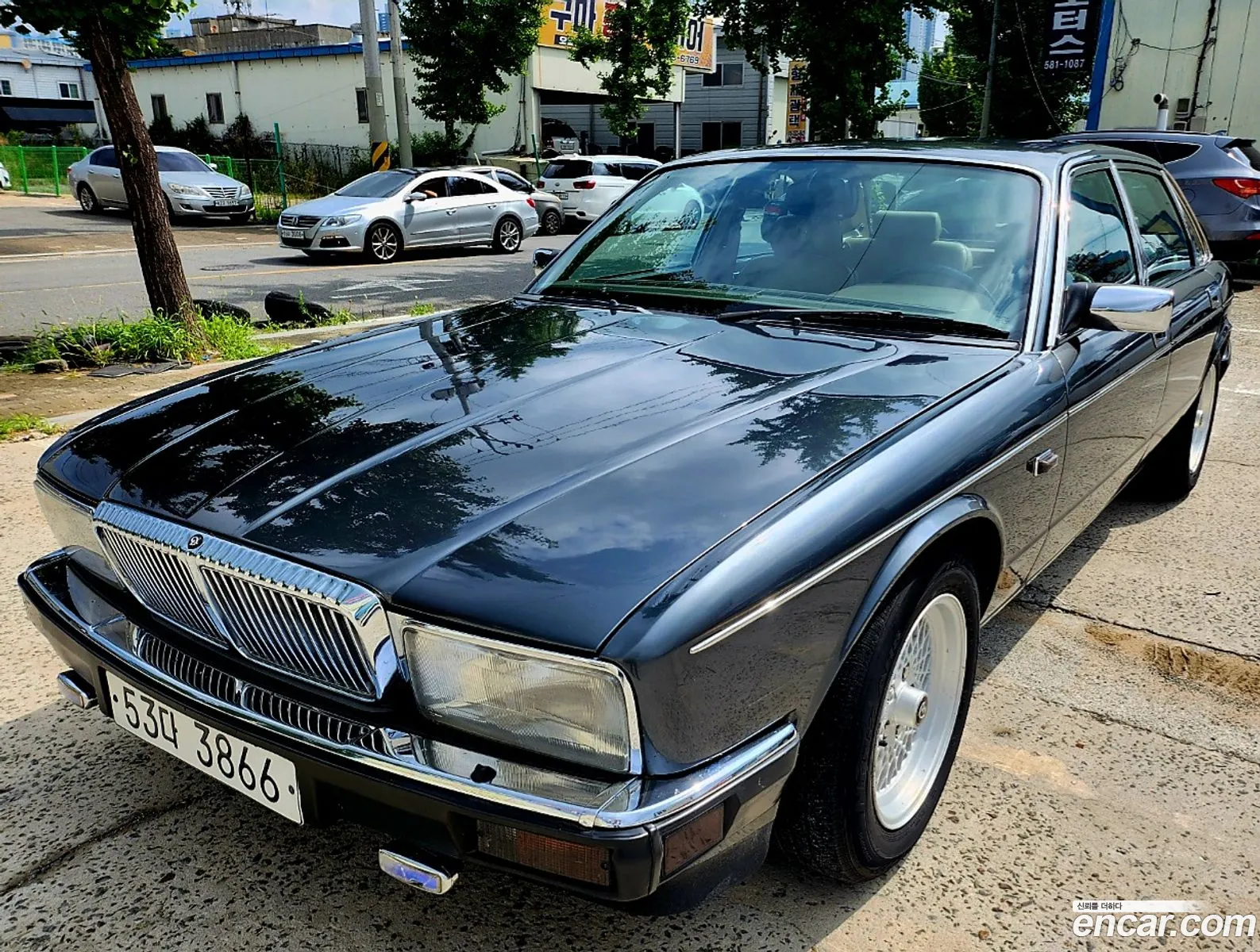 Jaguar Daimler 1990 — 15