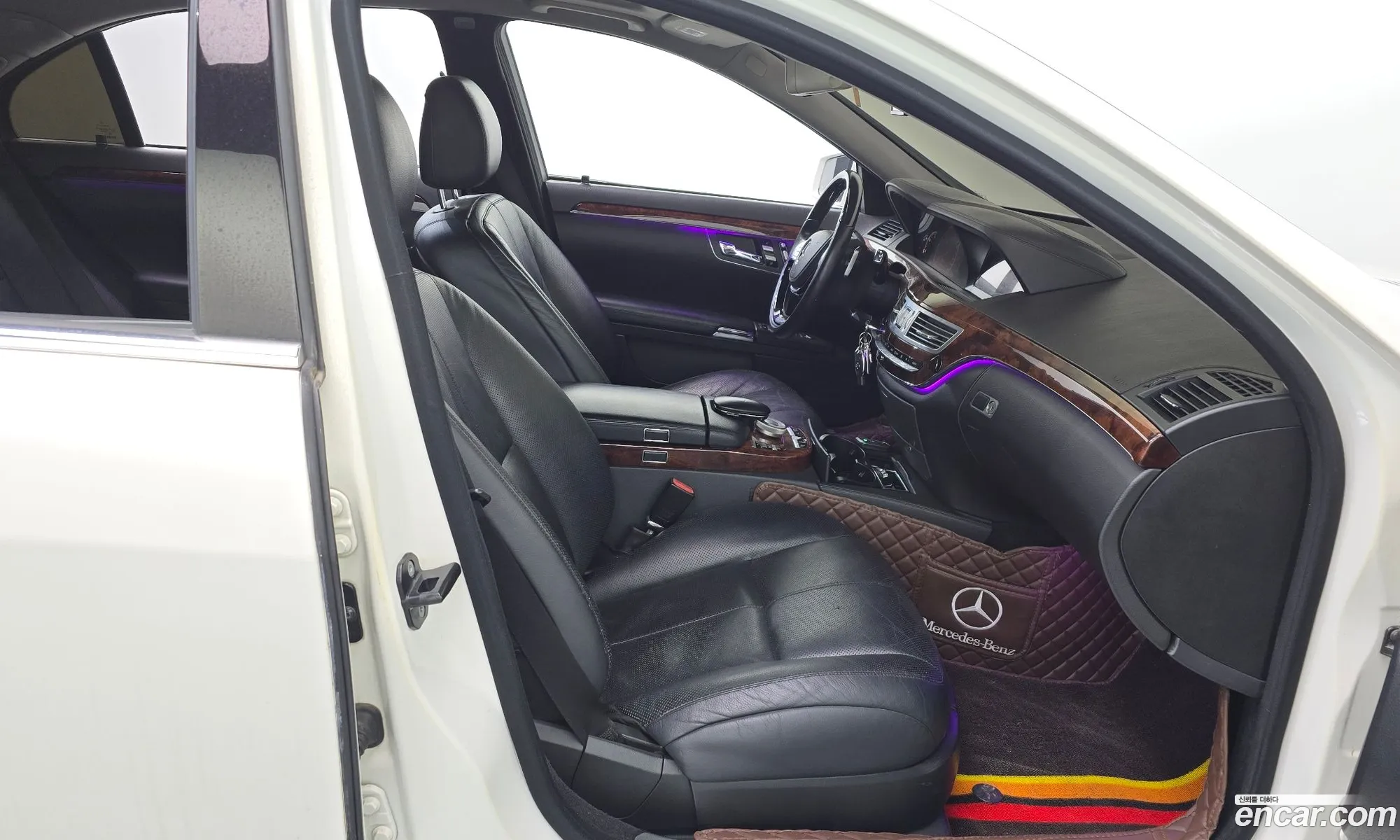 Mercedes-Benz S-Class W221 2007 — 12