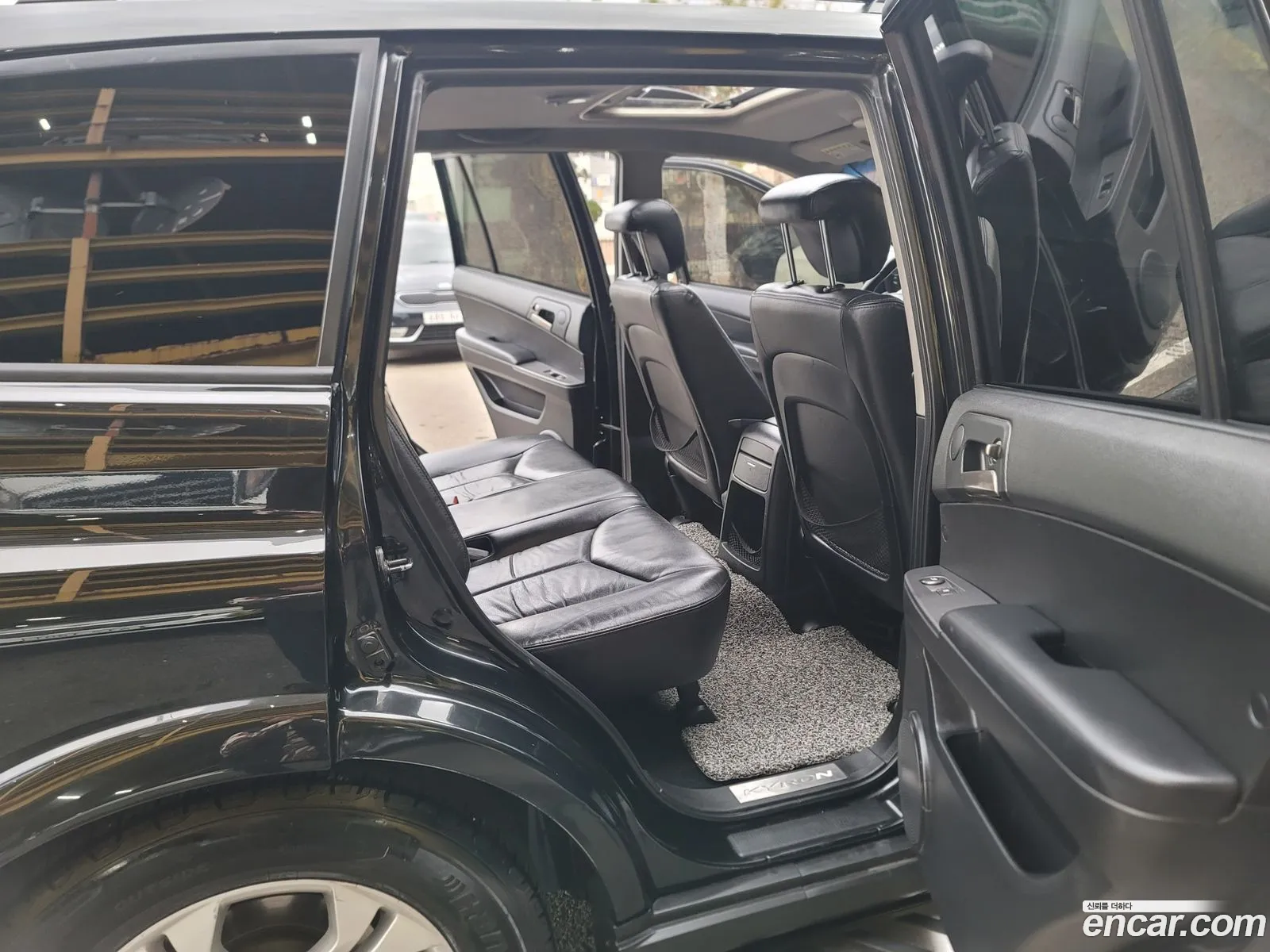 KG Mobility (SsangYong) Kyron 2011 — 8