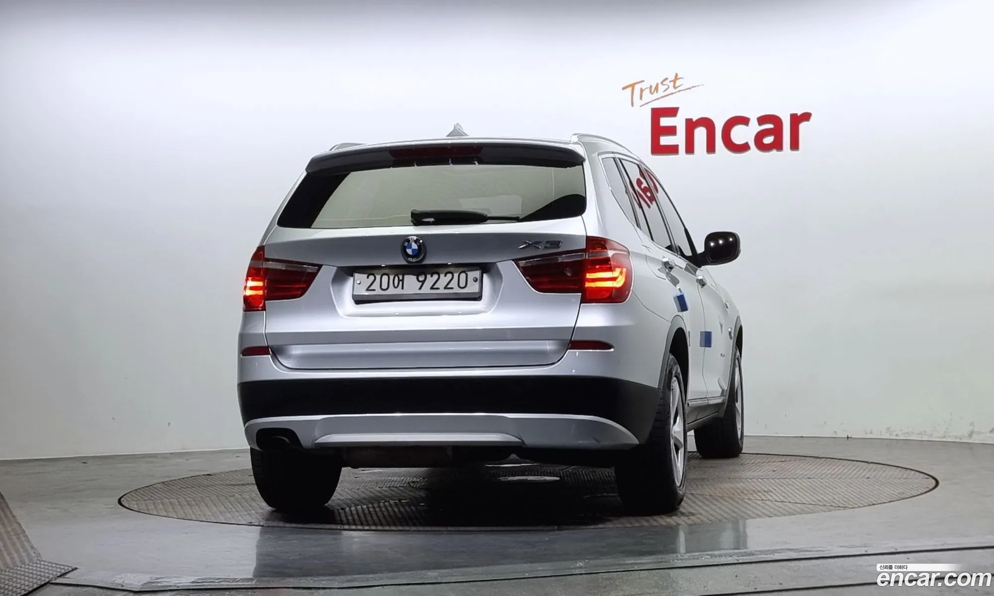 BMW X3 2011 — 16