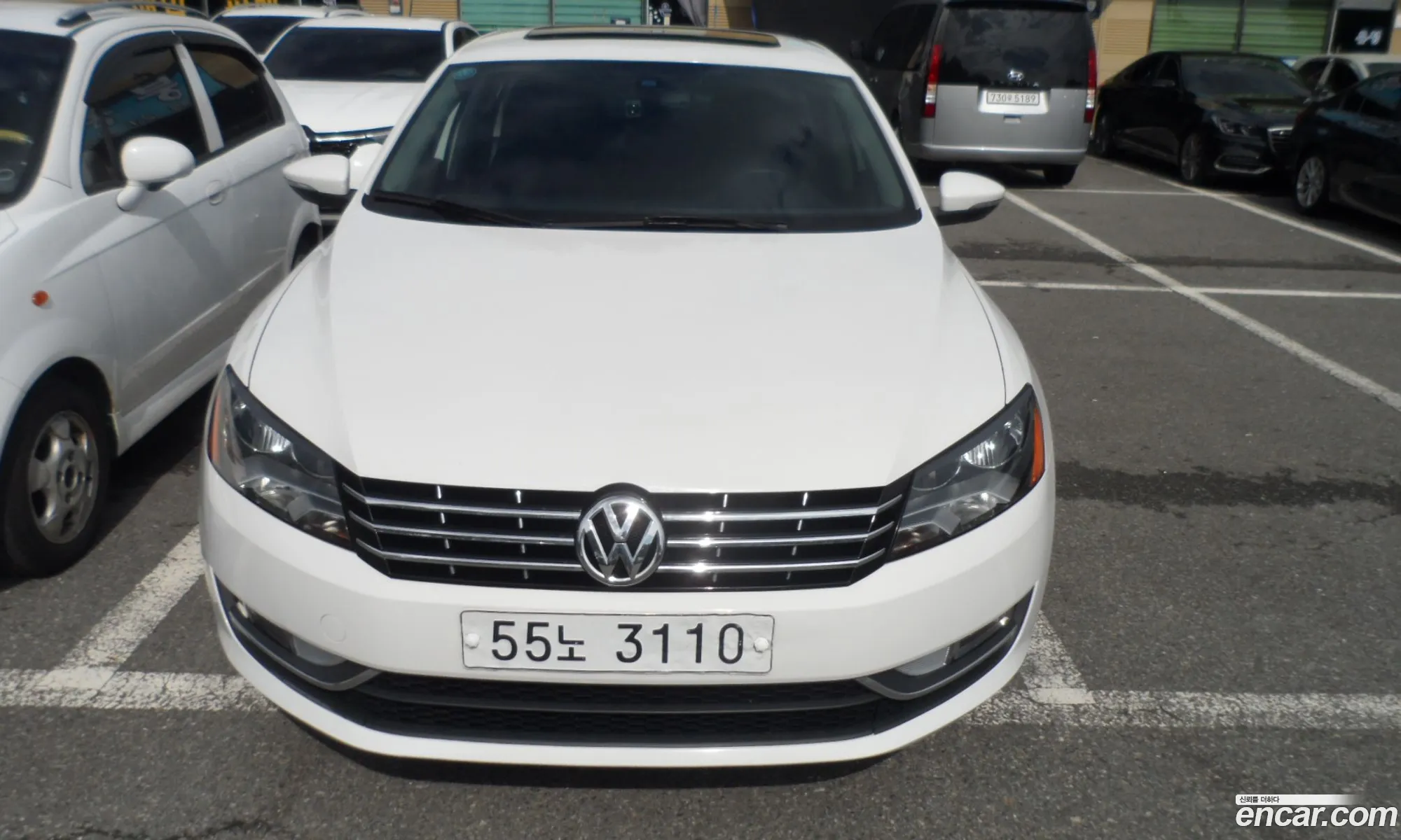 Volkswagen Passat 2012 — 2