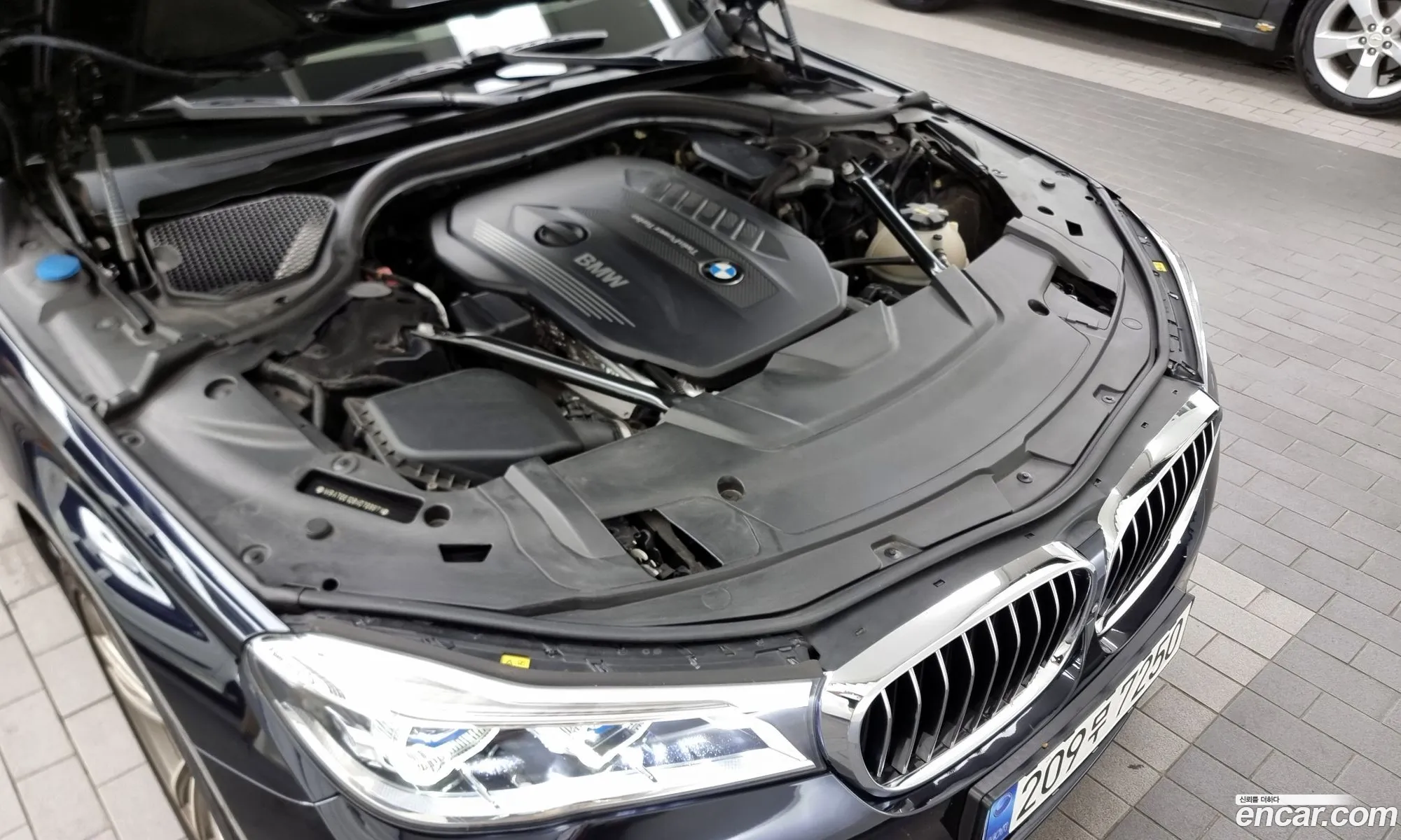 BMW 7 Series 2017 WBA7G6108HG768871 — 4