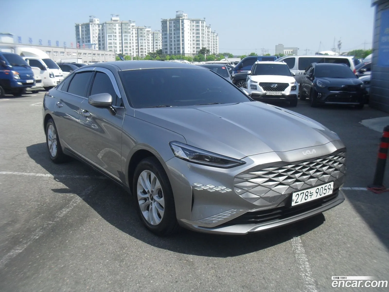 Kia K8 2022 — 9