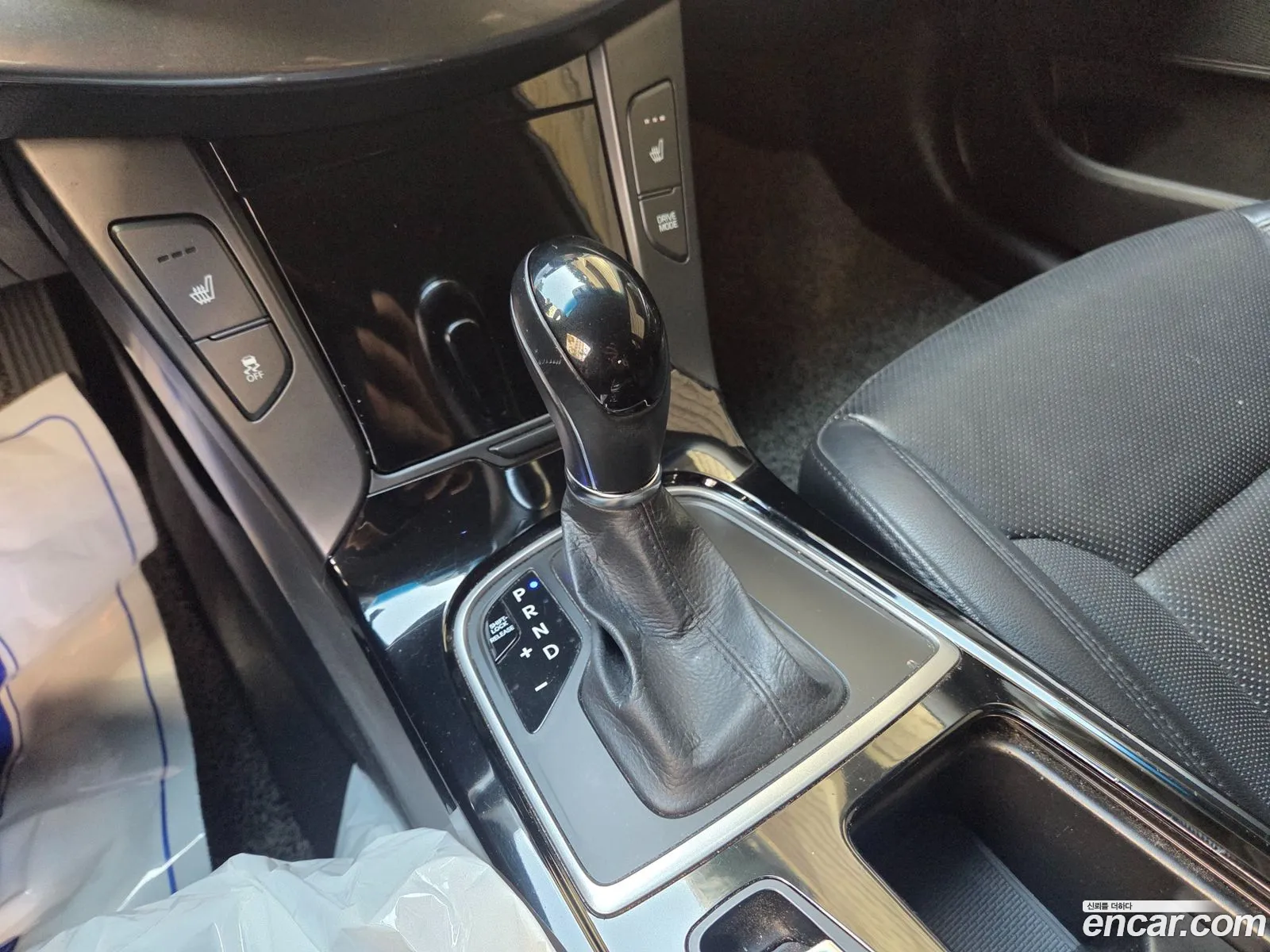 Hyundai i40 Saloon 2014 — 14