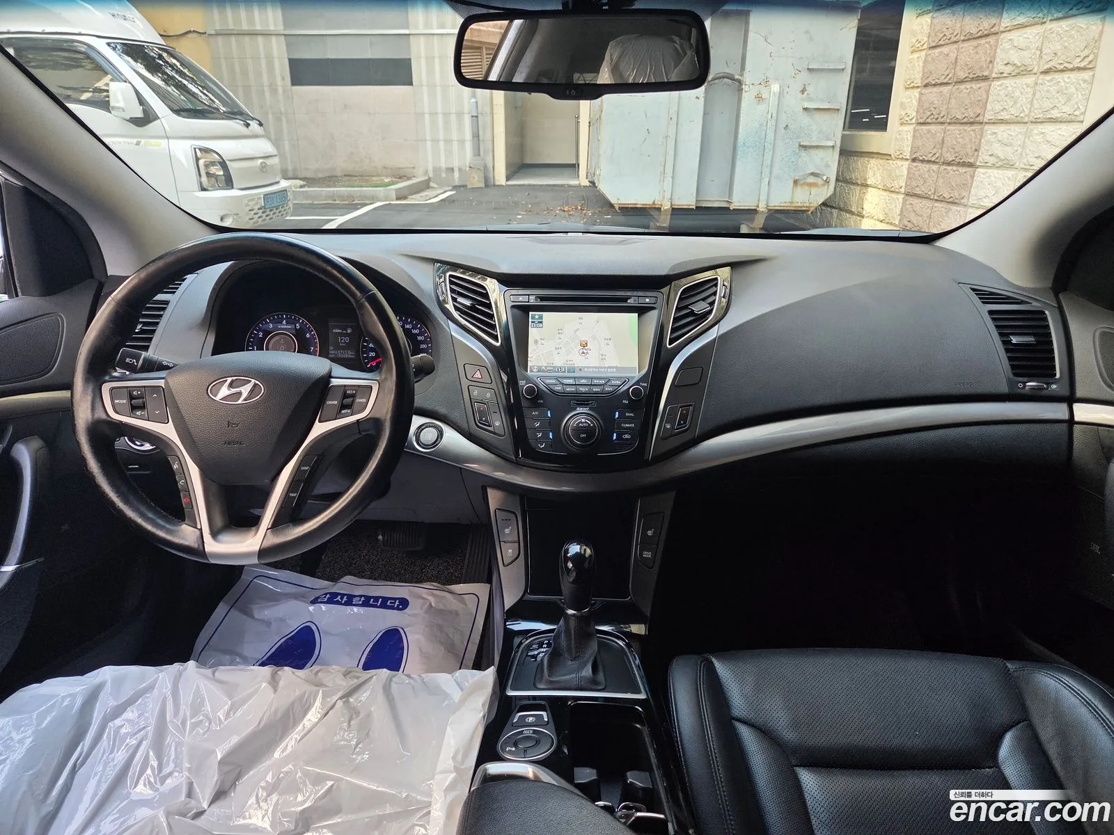 Hyundai i40 Saloon 2014 — 10