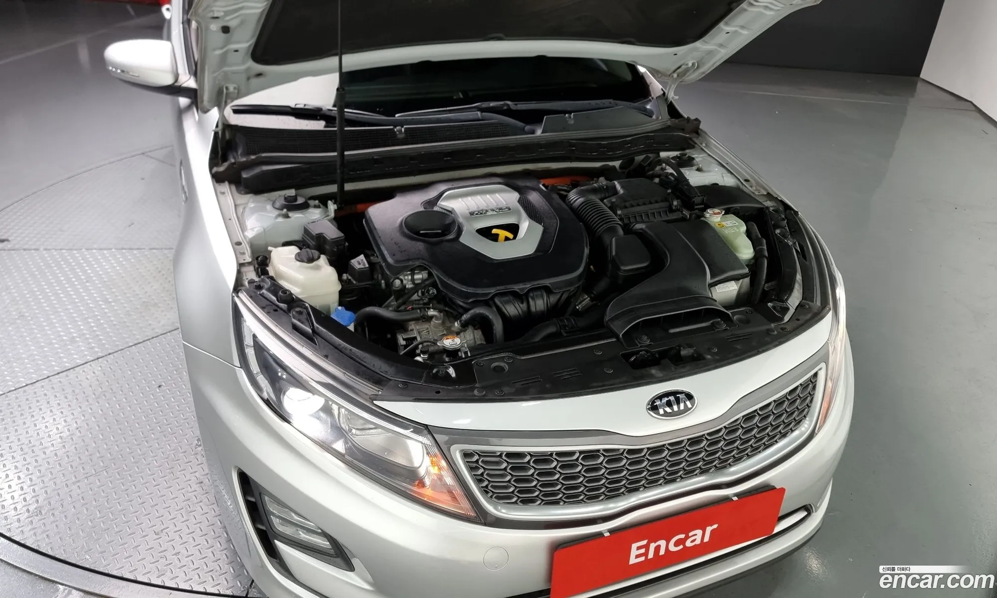 Kia K5 Hybrid 2014 — 18