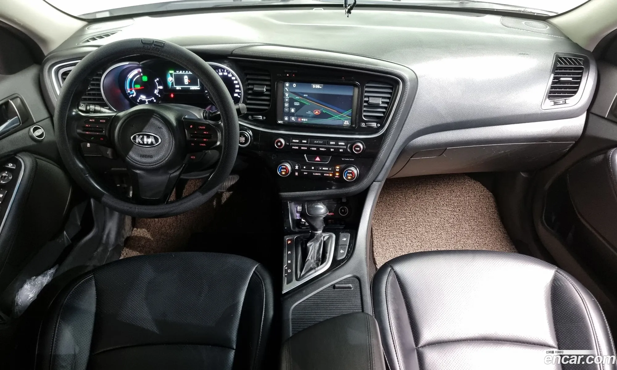 Kia K5 Hybrid 2014 — 2