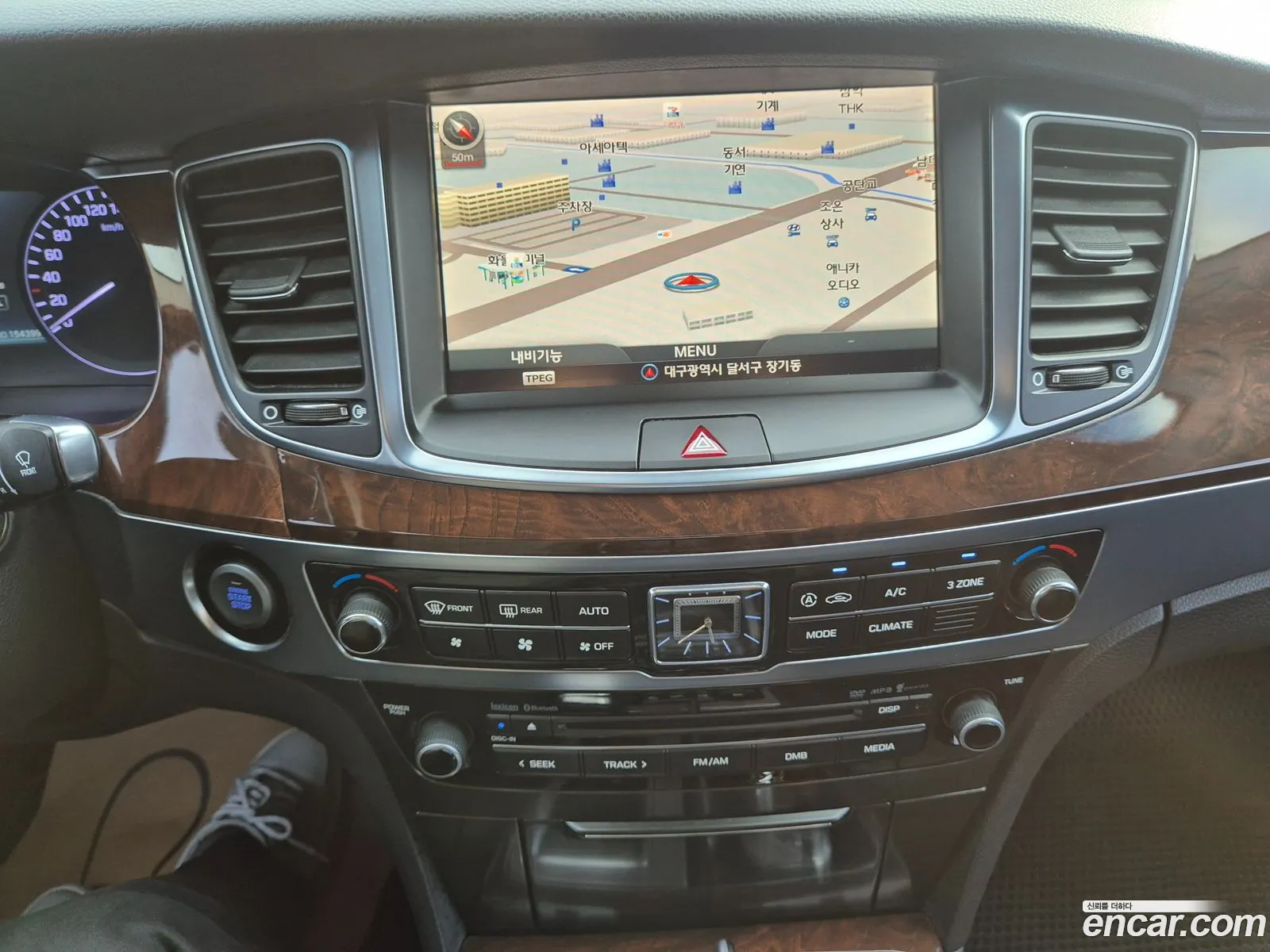 Hyundai Equus 2014 — 9