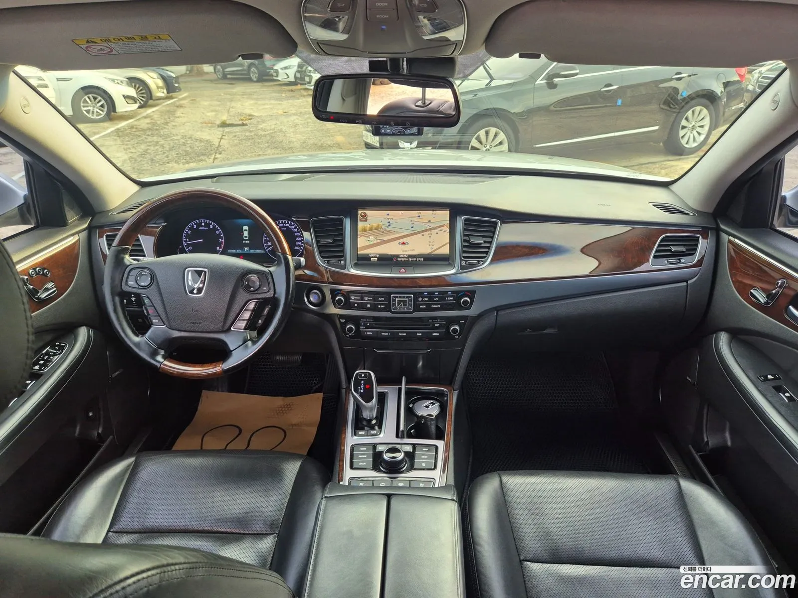 Hyundai Equus 2014 — 2