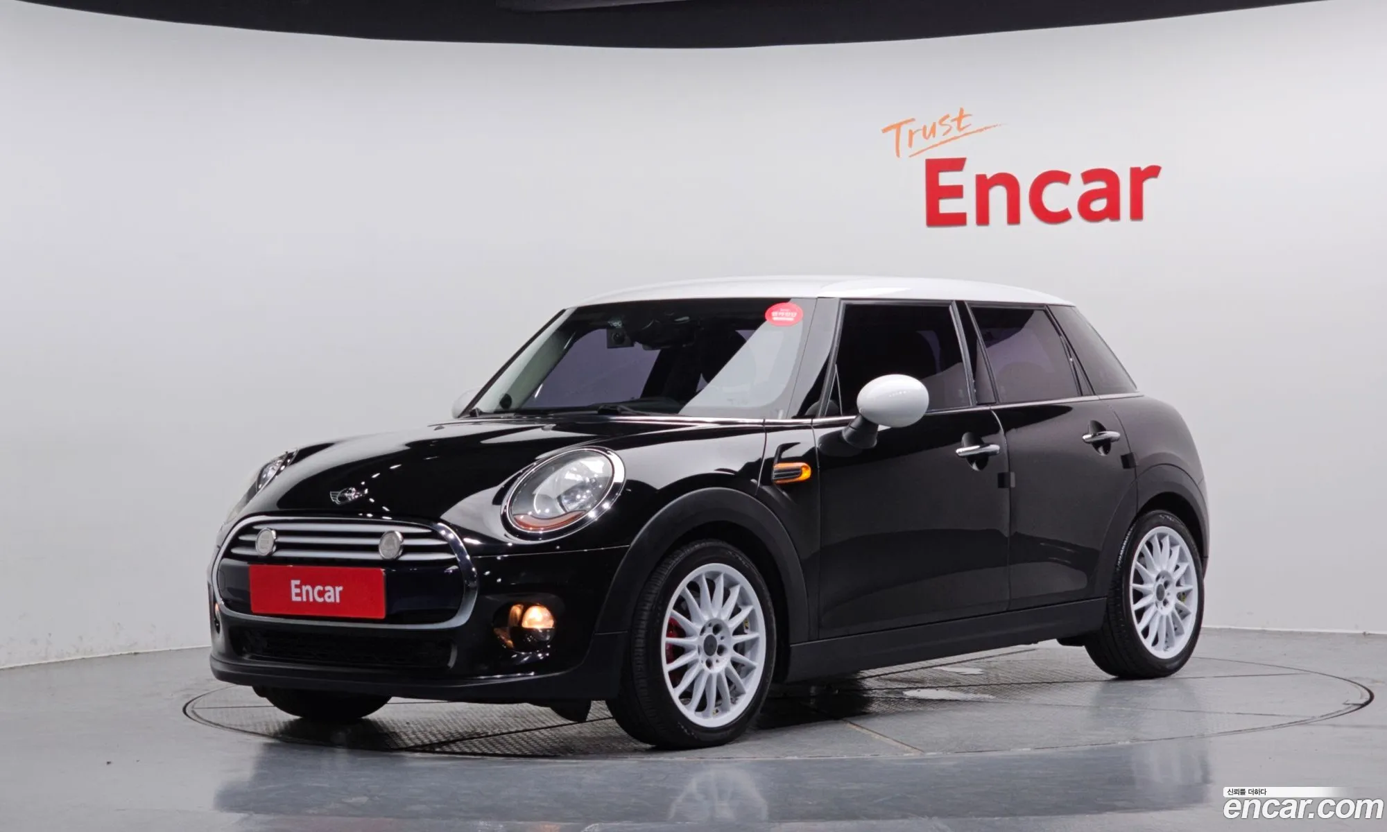 Mini Cooper 2015 — 19