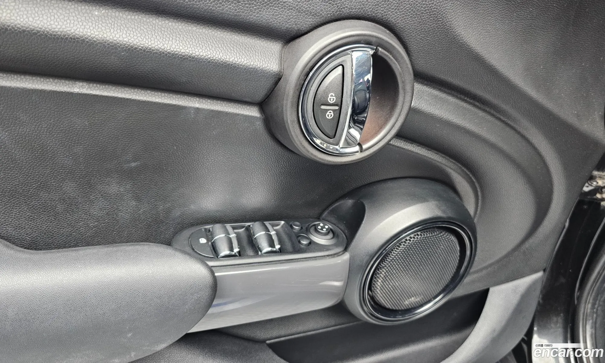 Mini Cooper 2015 — 10