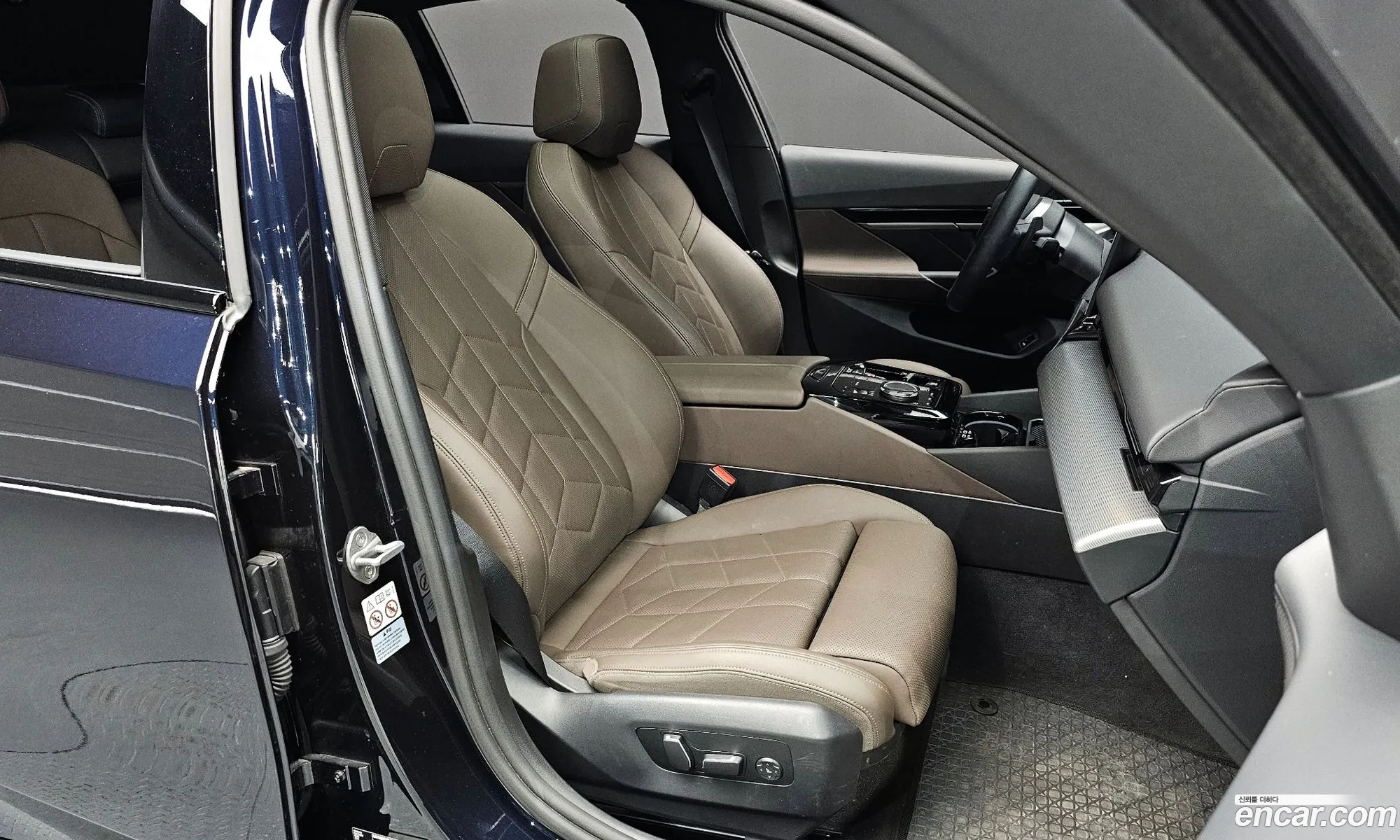 BMW 5 Series 2023 — 20
