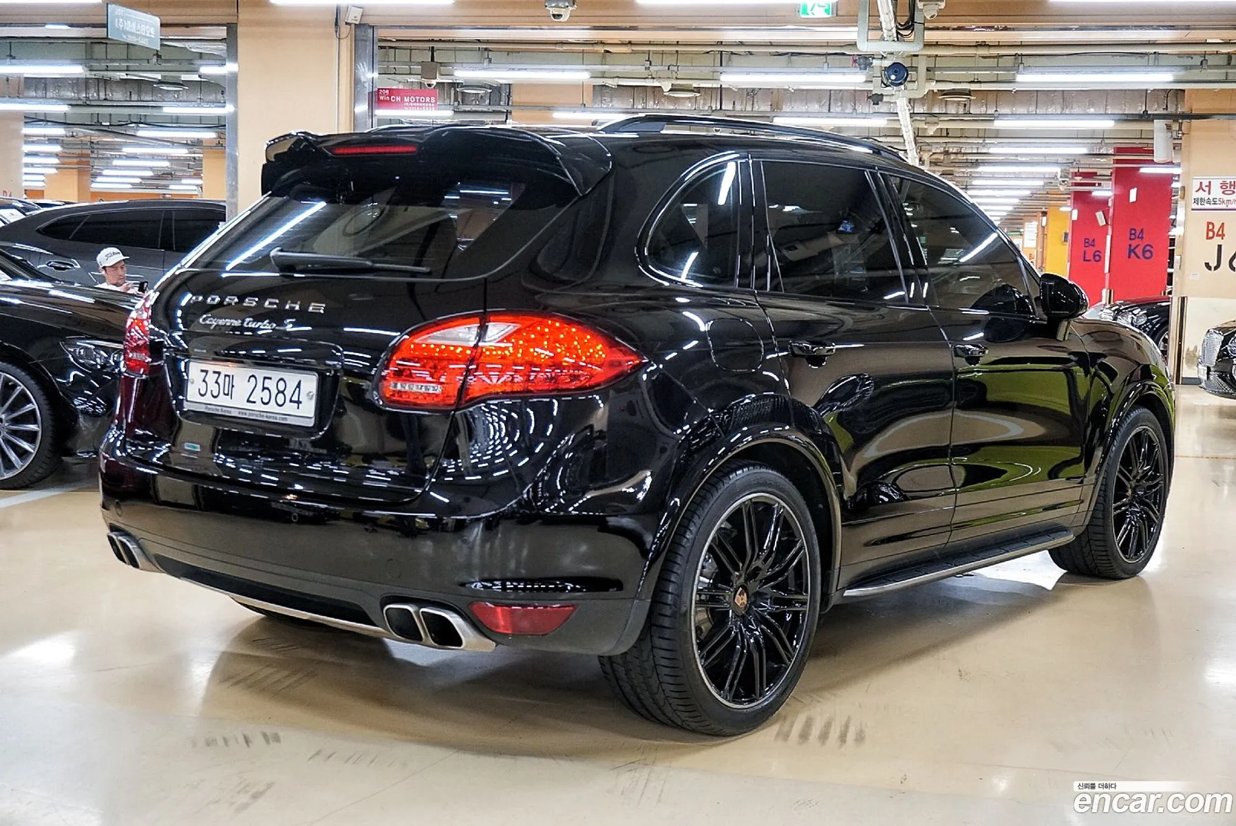 Porsche Cayenne 2013 — 14