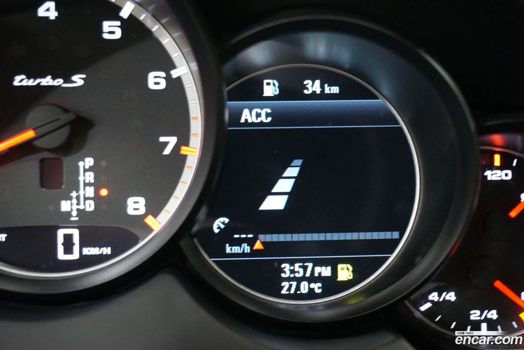 Porsche Cayenne 2013 — 13