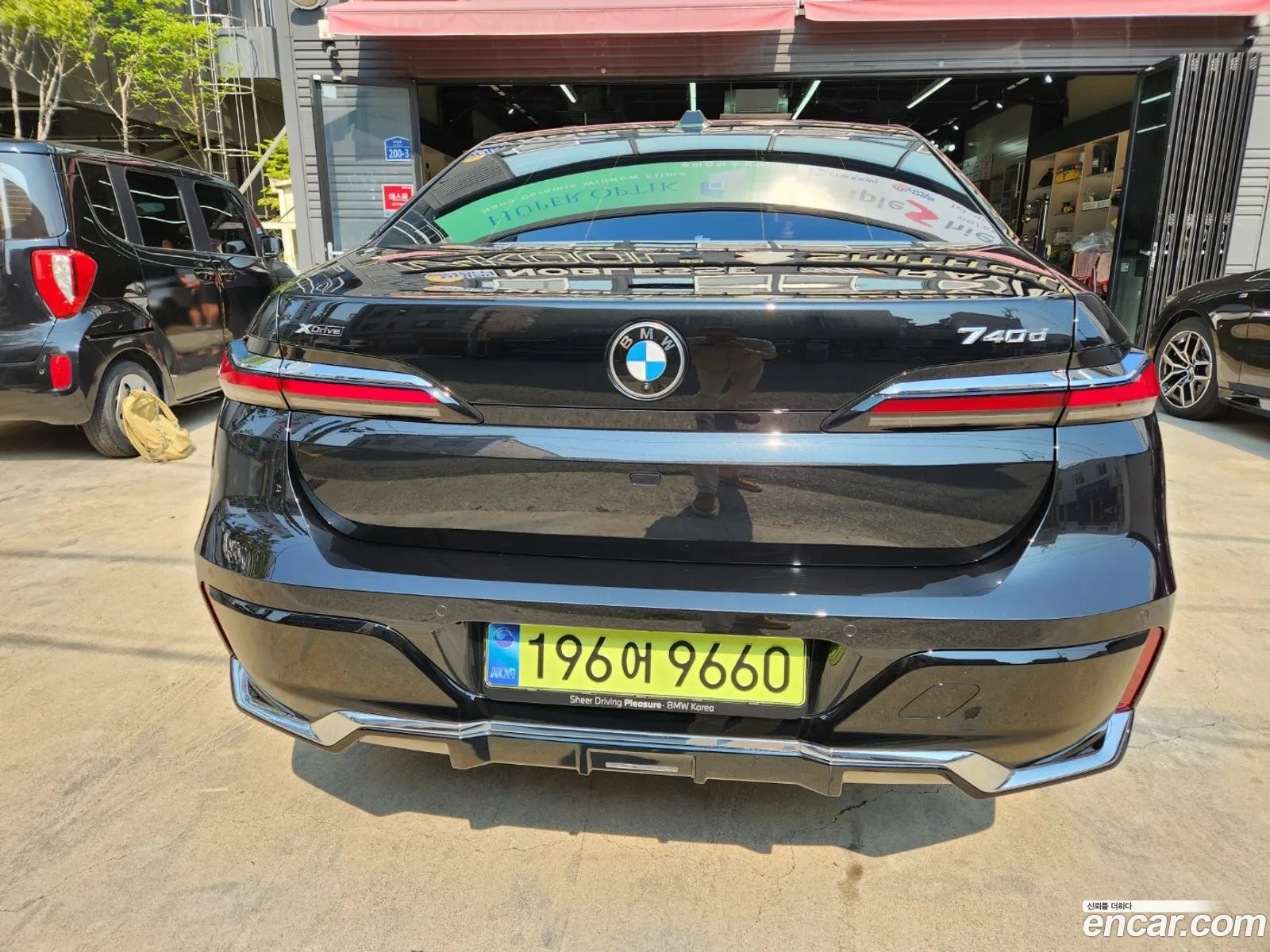 BMW 7 Series 2025 — 7