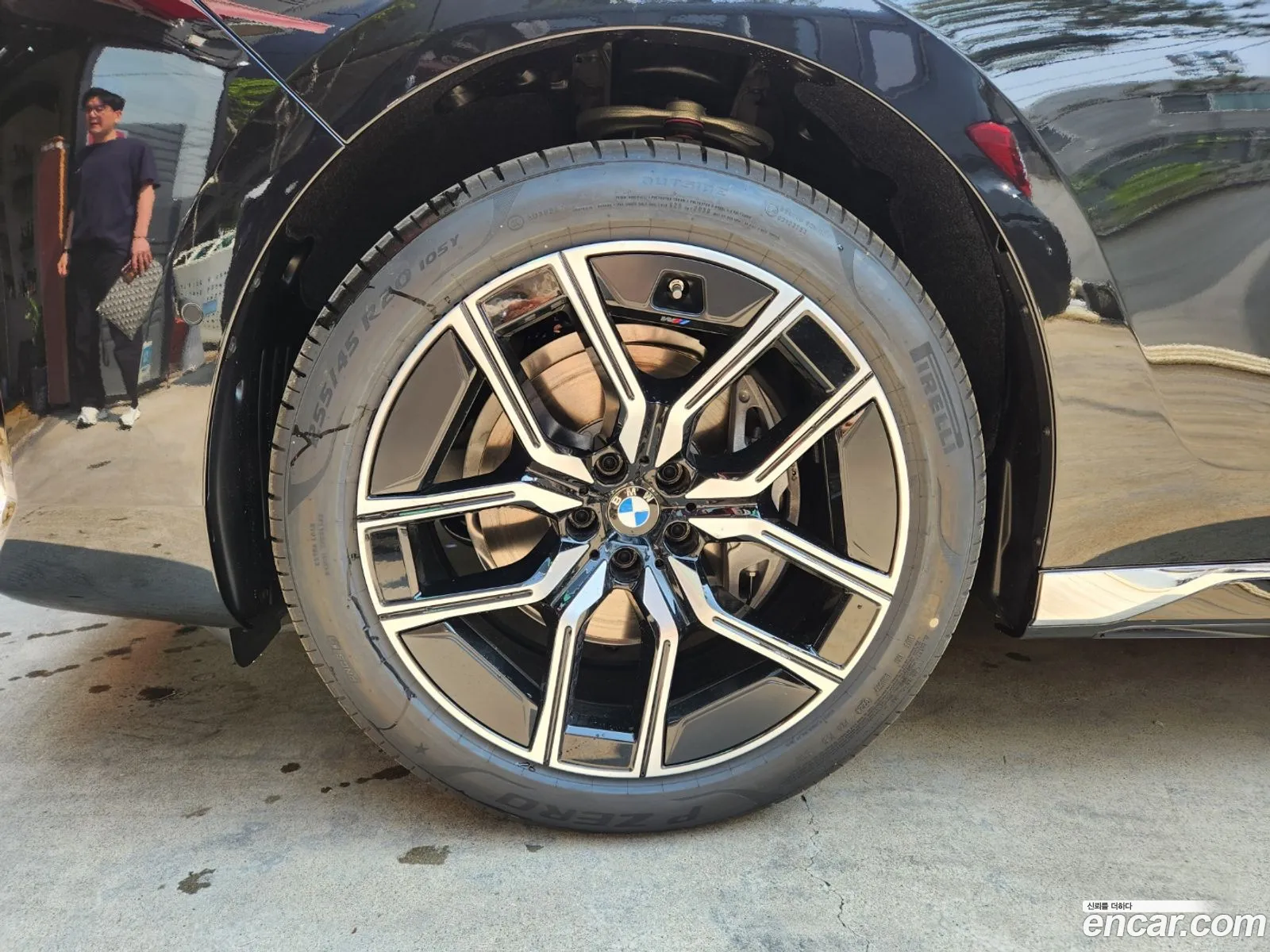BMW 7 Series 2025 — 13