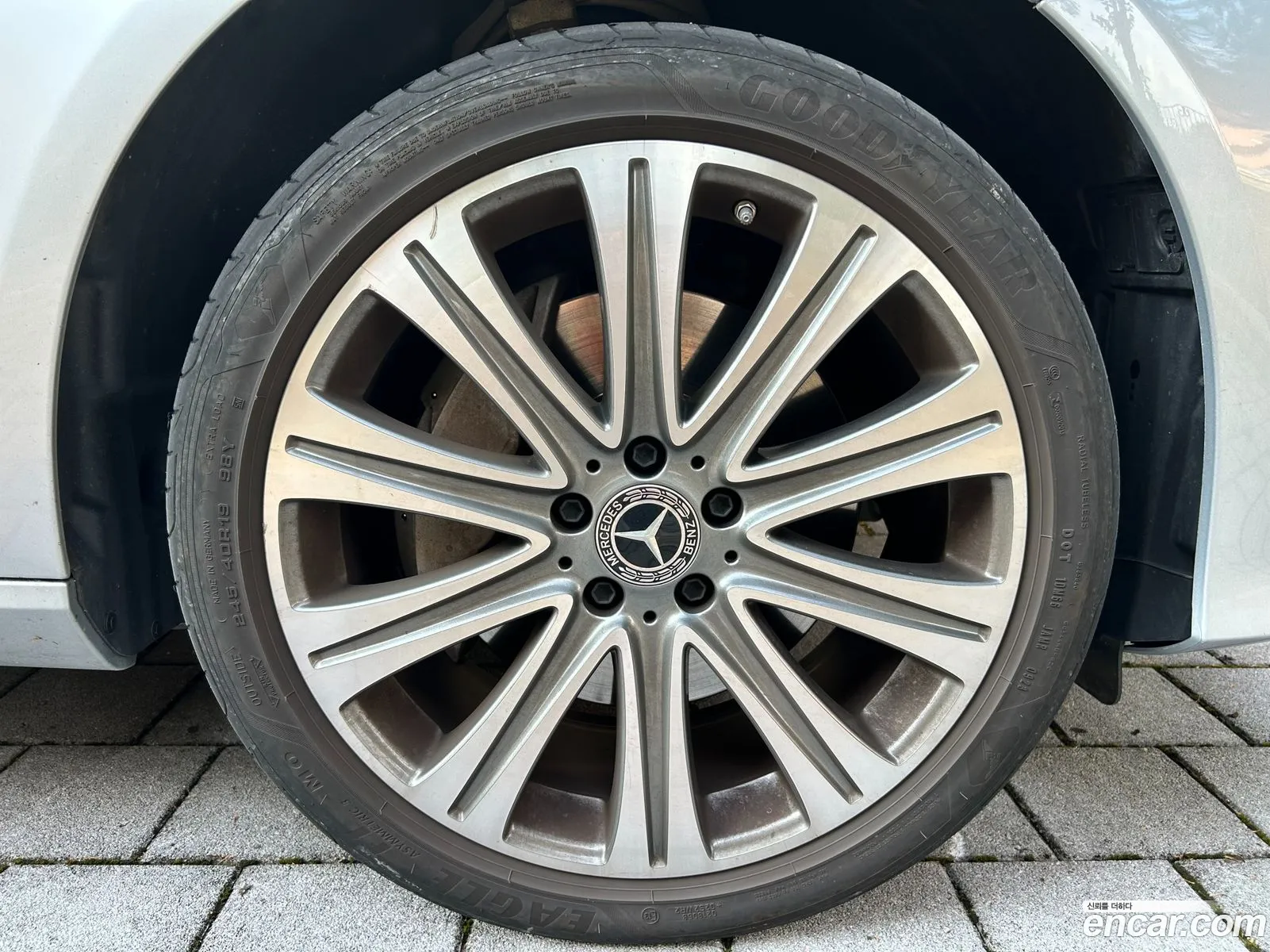 Mercedes-Benz E-Class W213 2023 — 6