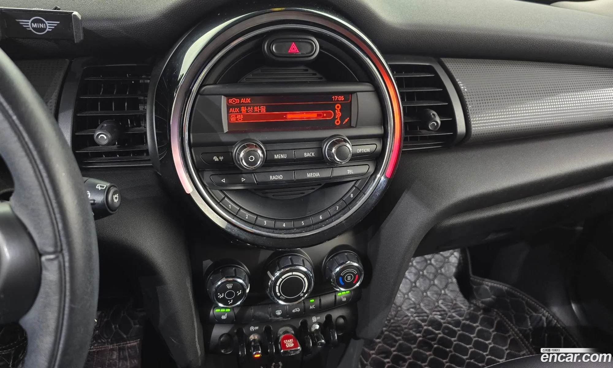 Mini Cooper 2014 WMWXM5101F2A63667 — 8