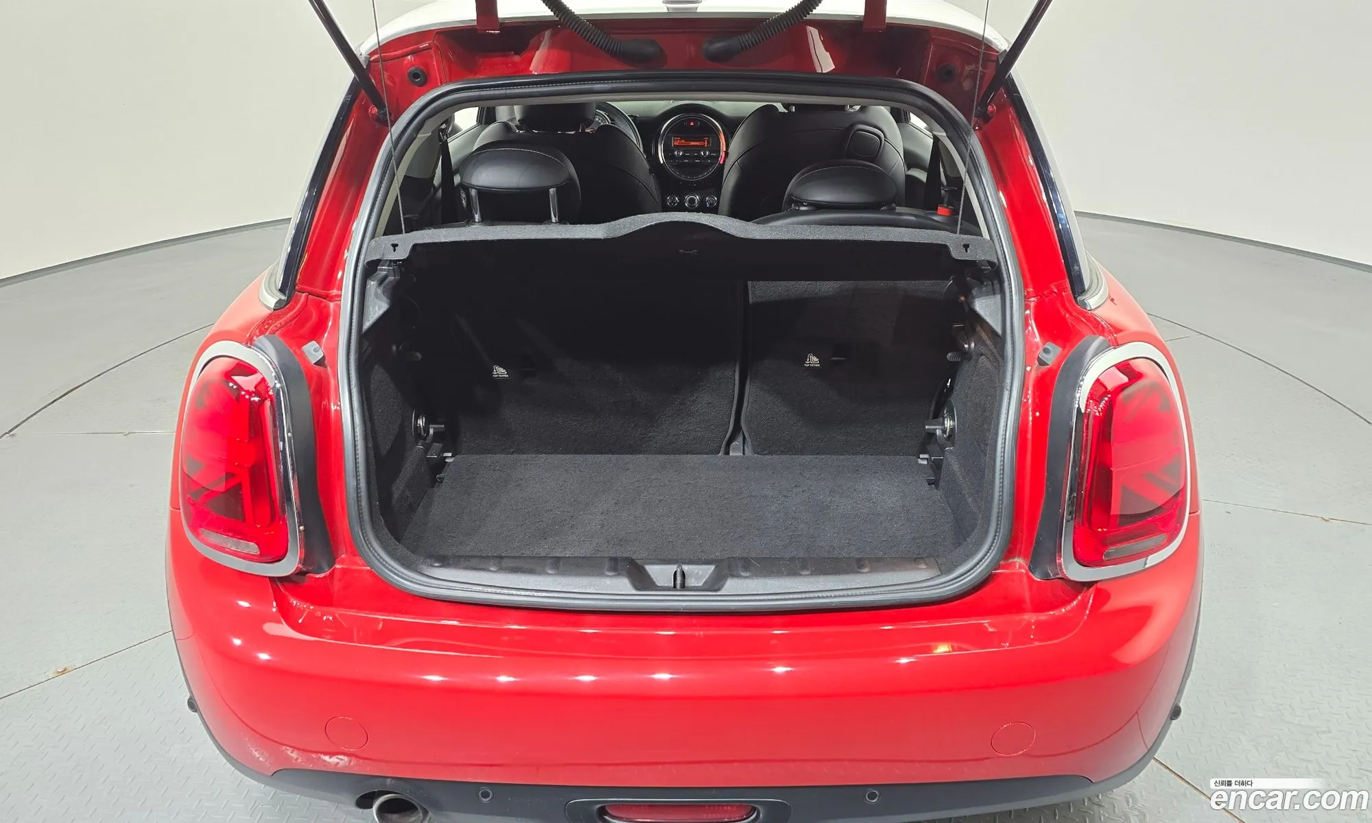 Mini Cooper 2014 WMWXM5101F2A63667 — 2