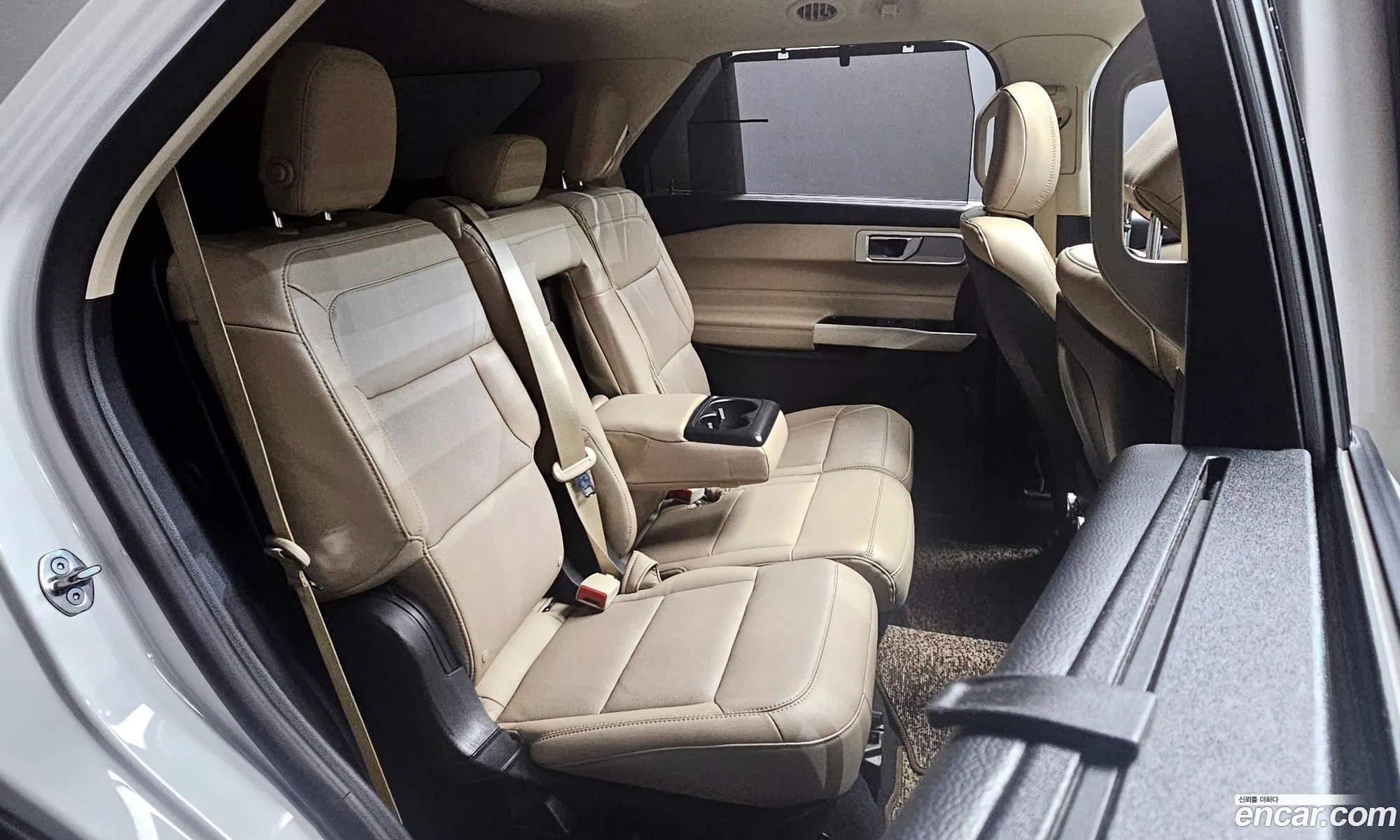 Ford Explorer 6th Gen 2020 1FMSK8FH5LGD07332 — 11