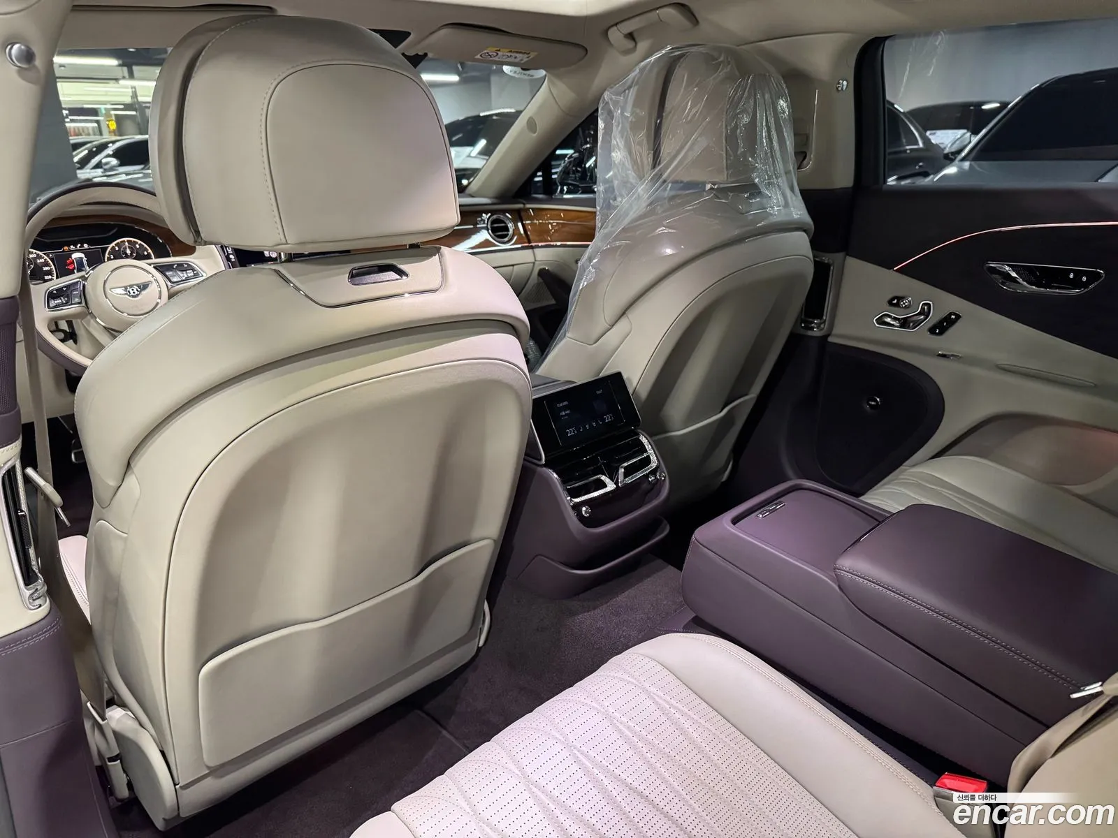 Bentley Flying Spur 2021 — 14