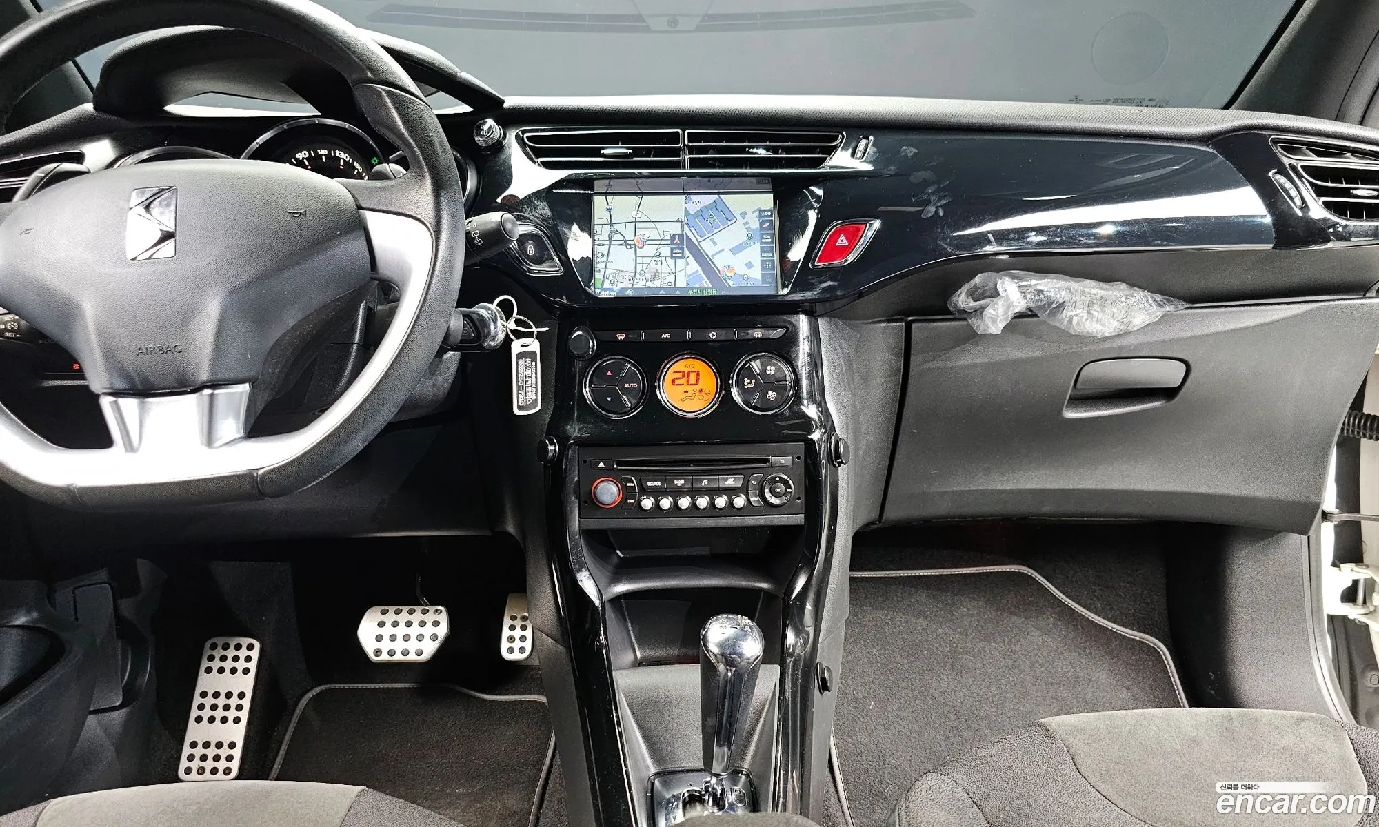Citroen/DS DS3 2014 VF7SA9HP8EW555088 — 11
