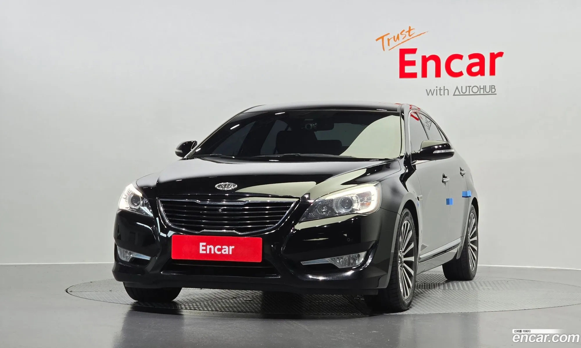 Kia K7 2011 — 10