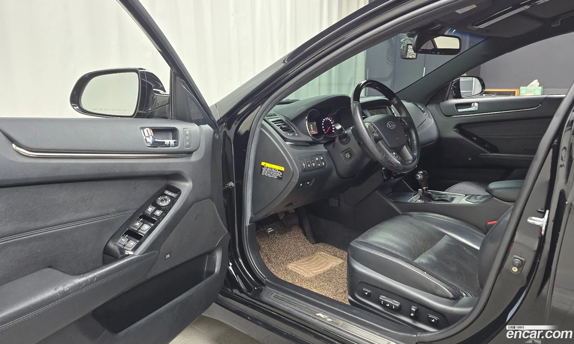 Kia K7 2011 — 8