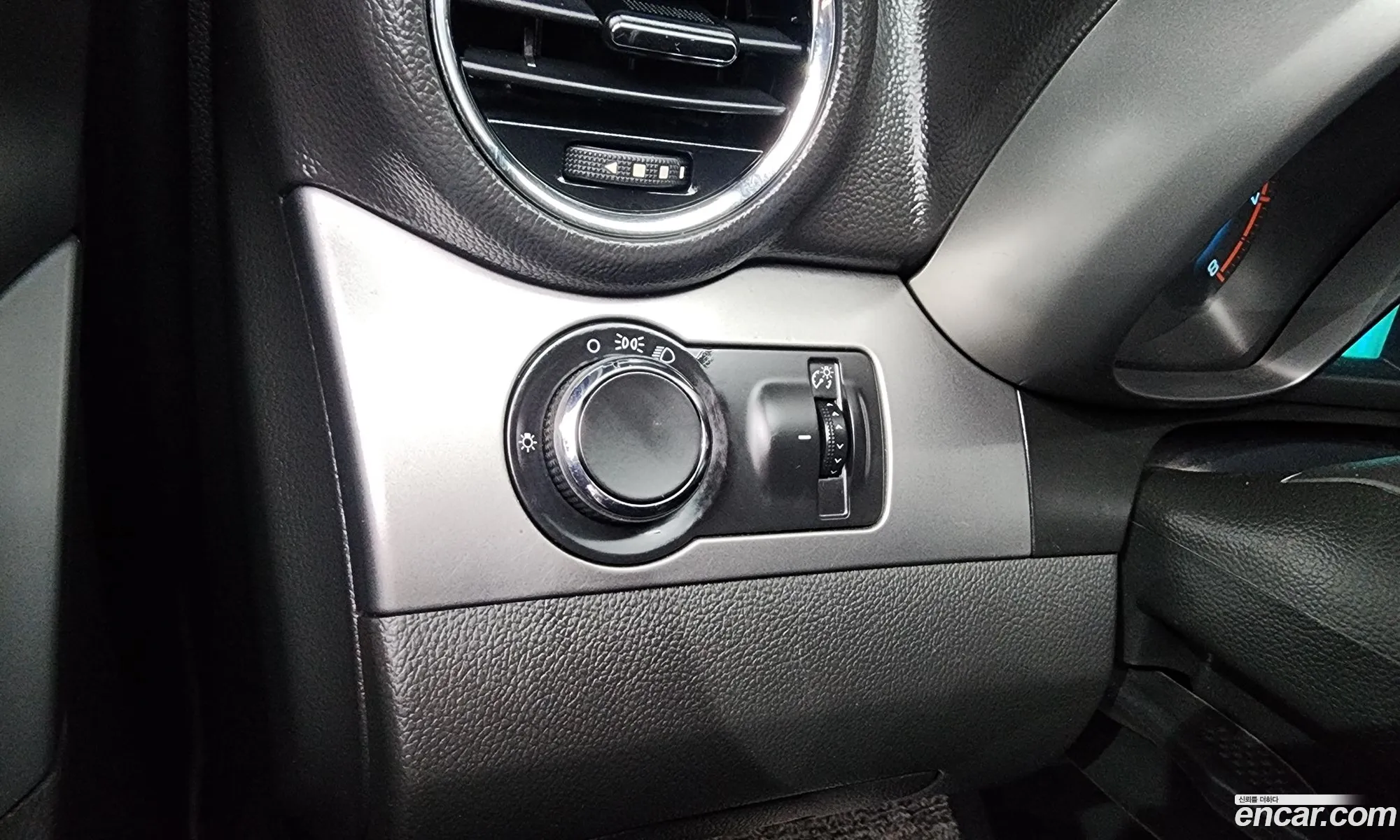 Chevrolet (GM Daewoo) Orlando 2017 — 18