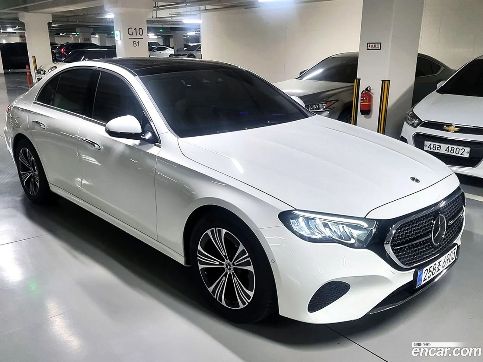 Mercedes-Benz E-Class W214 2025 — 16