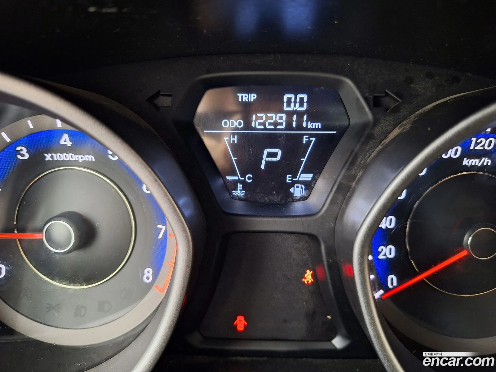 Hyundai Elantra MD 2010 — 5