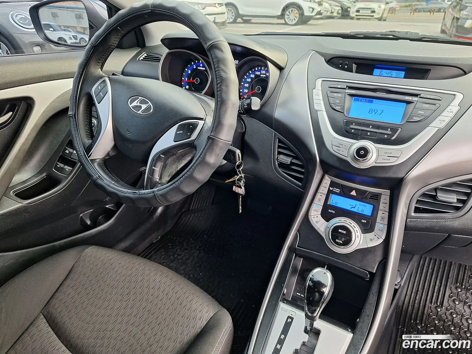 Hyundai Elantra MD 2010 — 13
