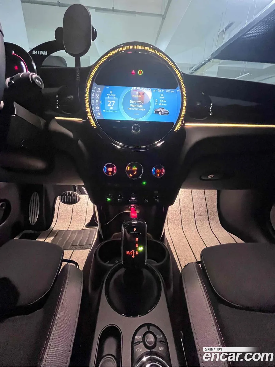Mini Cooper S Convertible 2024 — 14