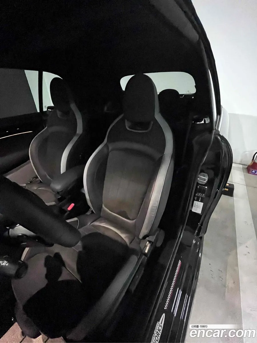 Mini Cooper S Convertible 2024 — 7