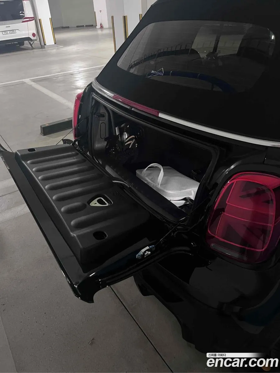Mini Cooper S Convertible 2024 — 8
