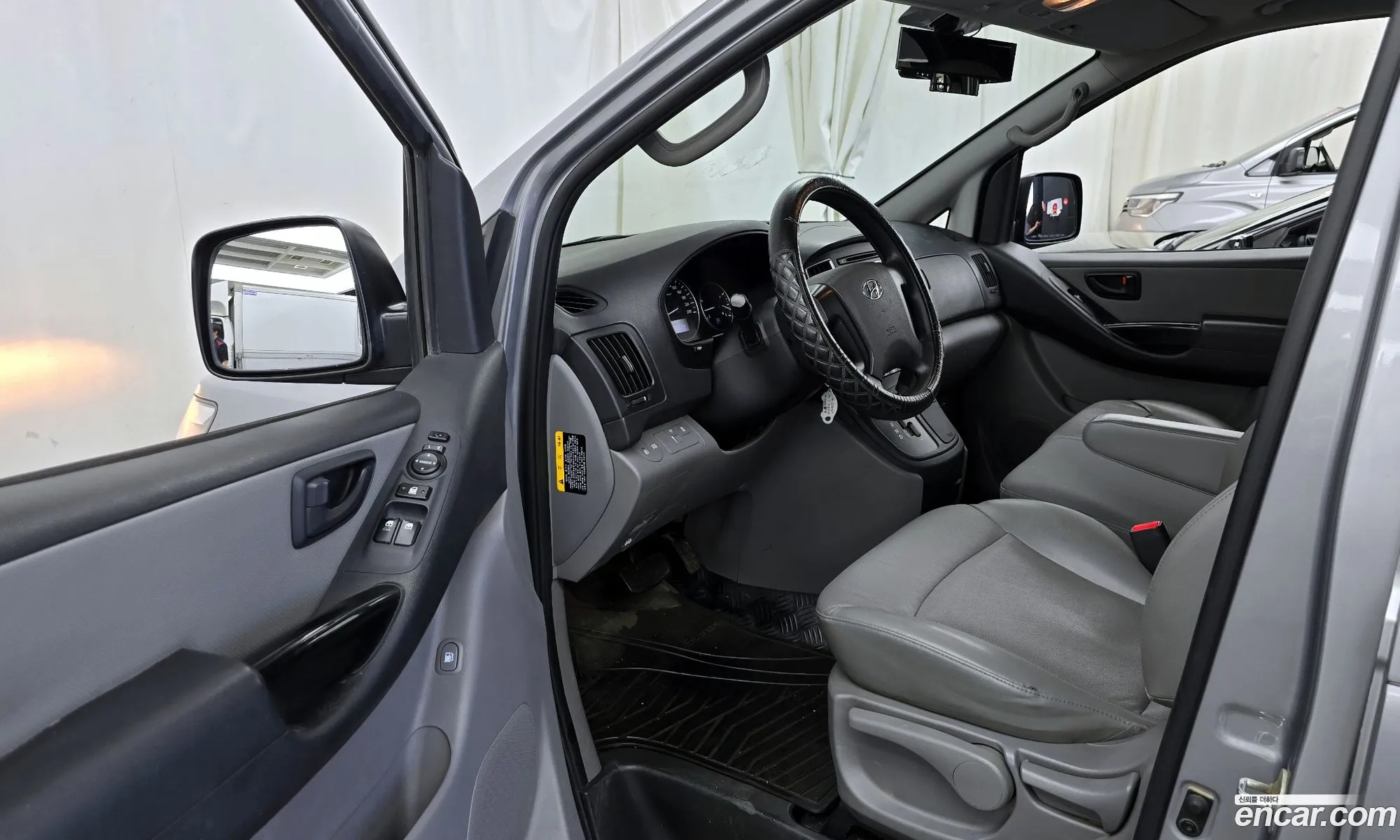 Hyundai Grand Starex 2018 — 2