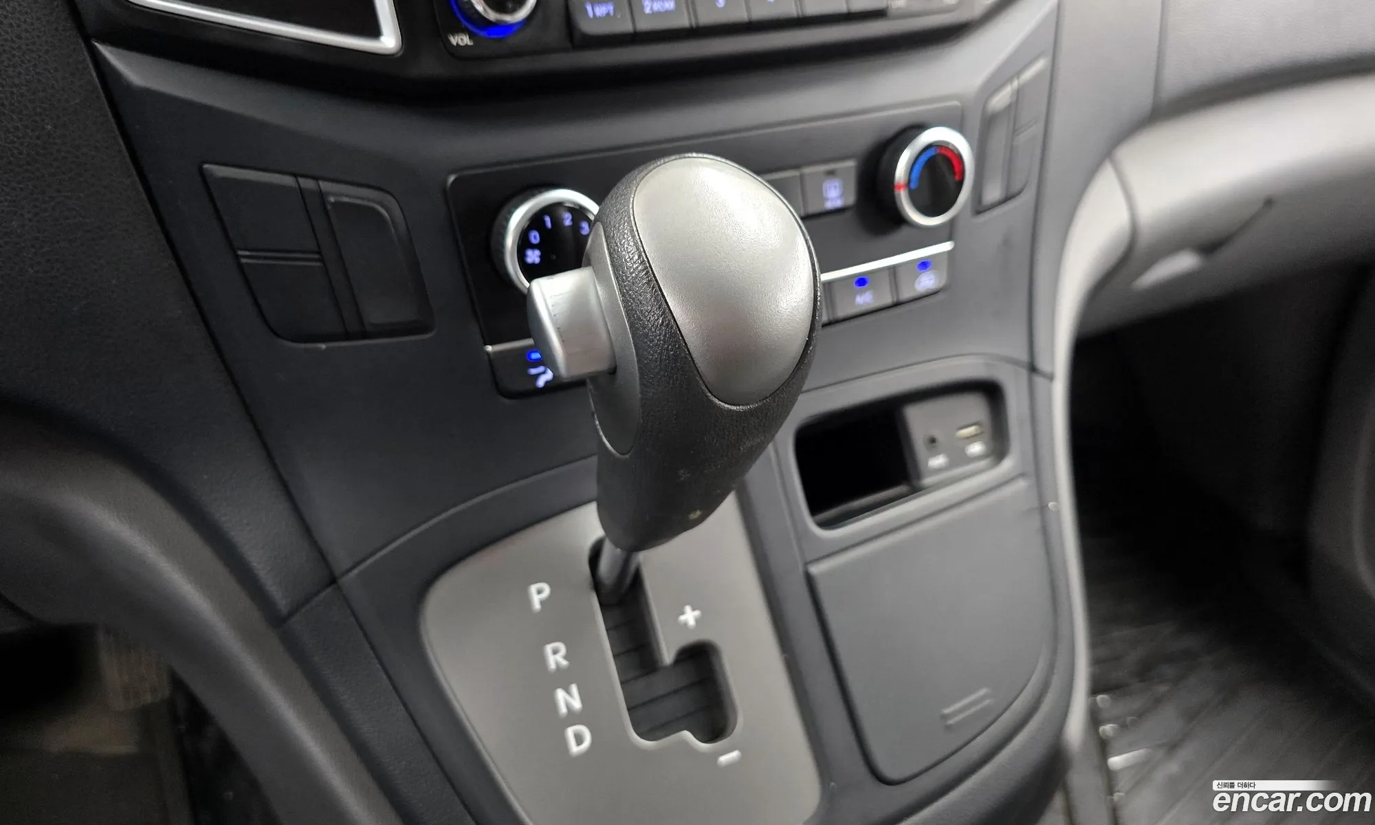 Hyundai Grand Starex 2018 — 7